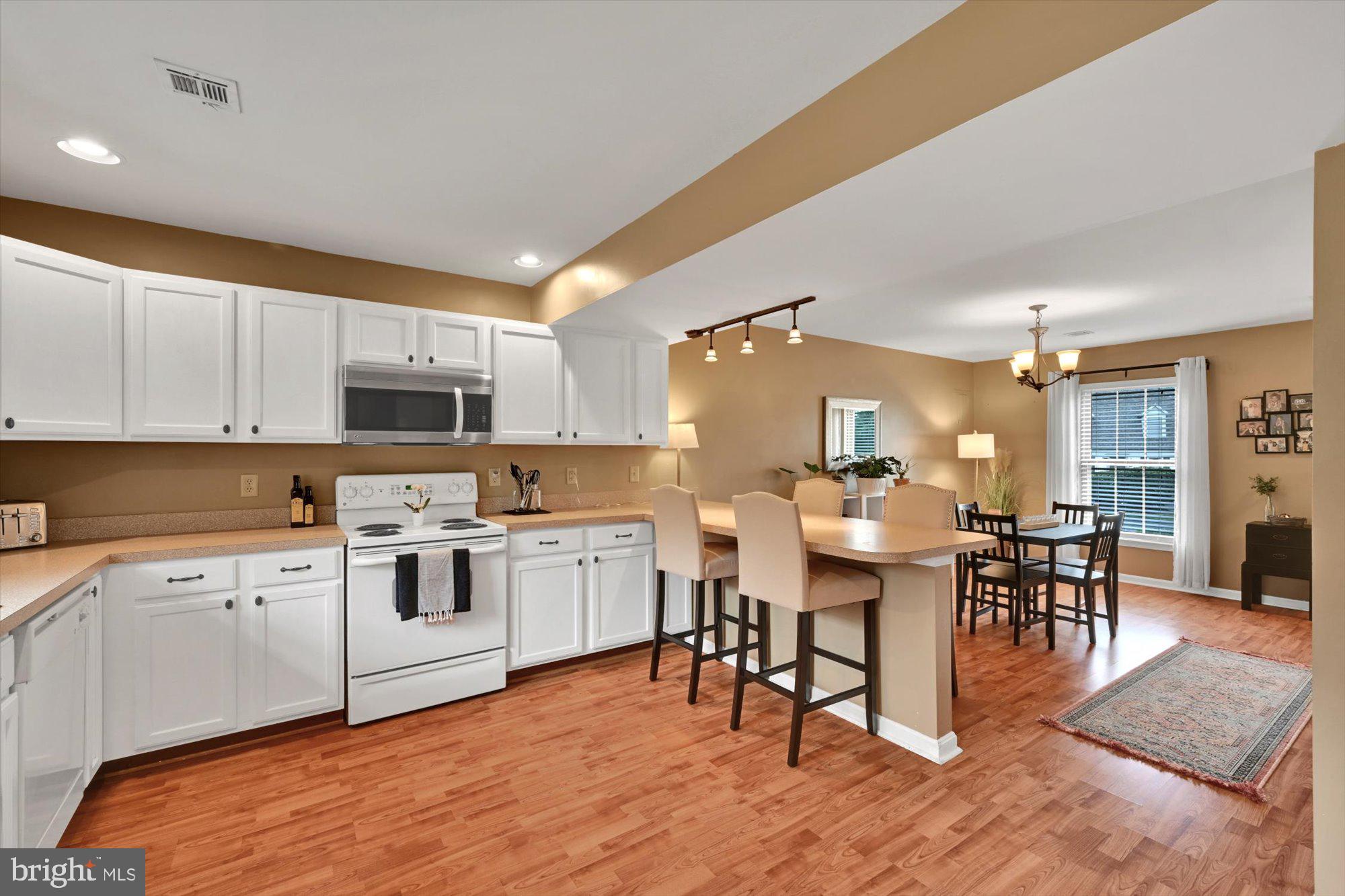 TIMBER VIEW AT WAVERLY - Residential