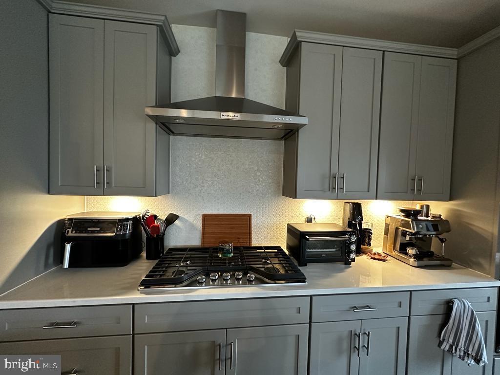 METROPARK AT ARROWBROOK - Residential Lease