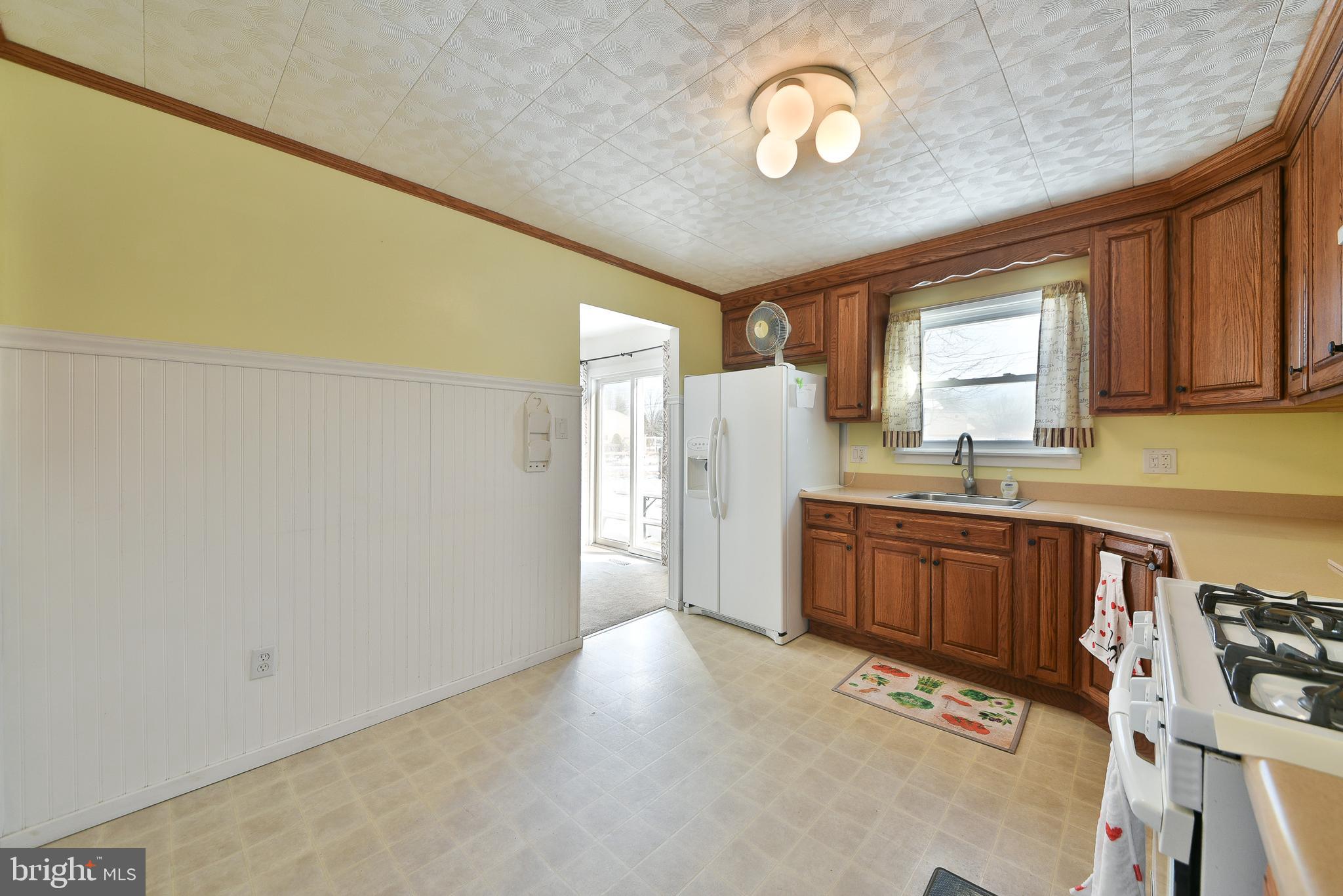 WARMINSTER VIL - Residential