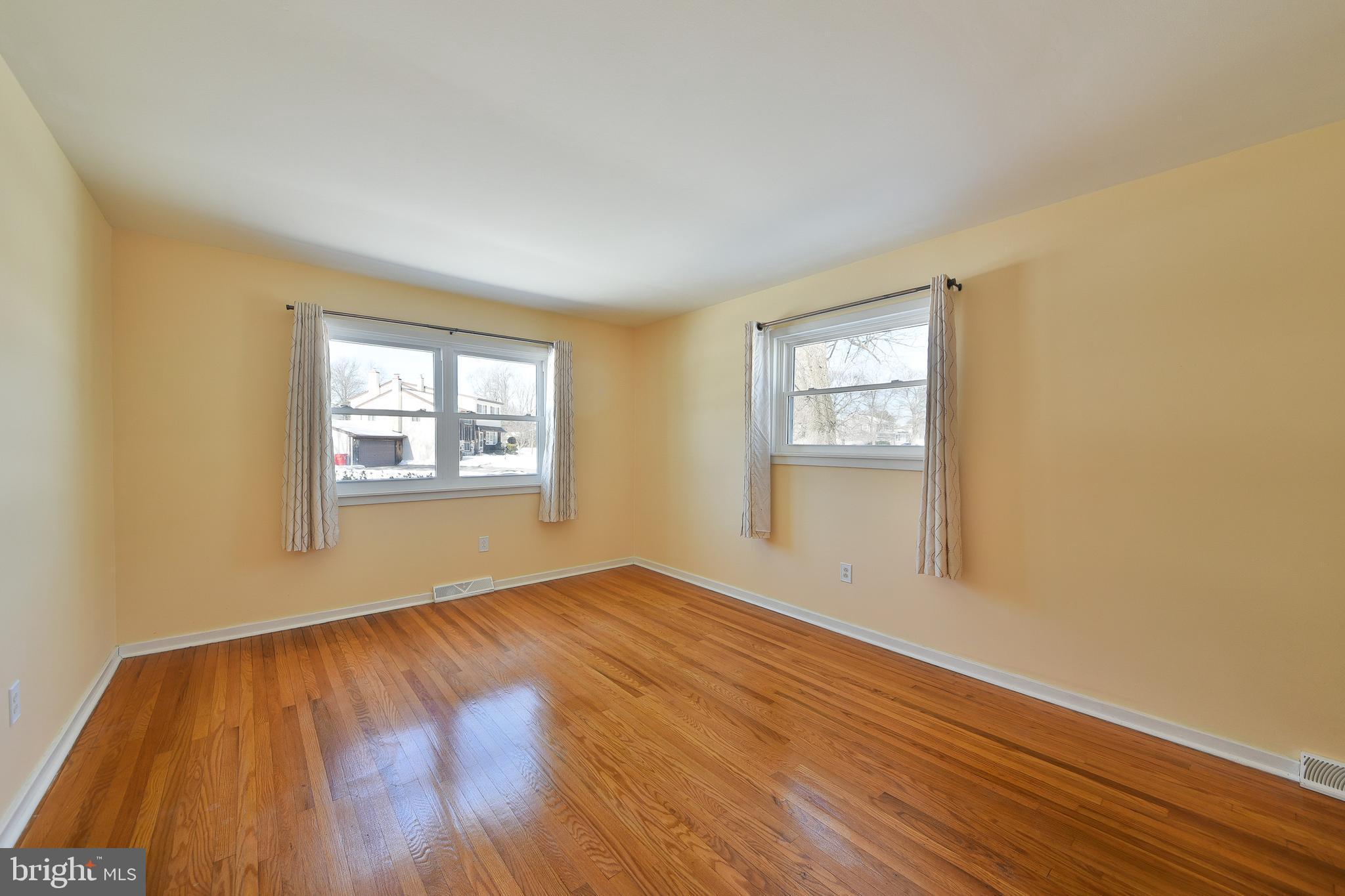 WARMINSTER VIL - Residential