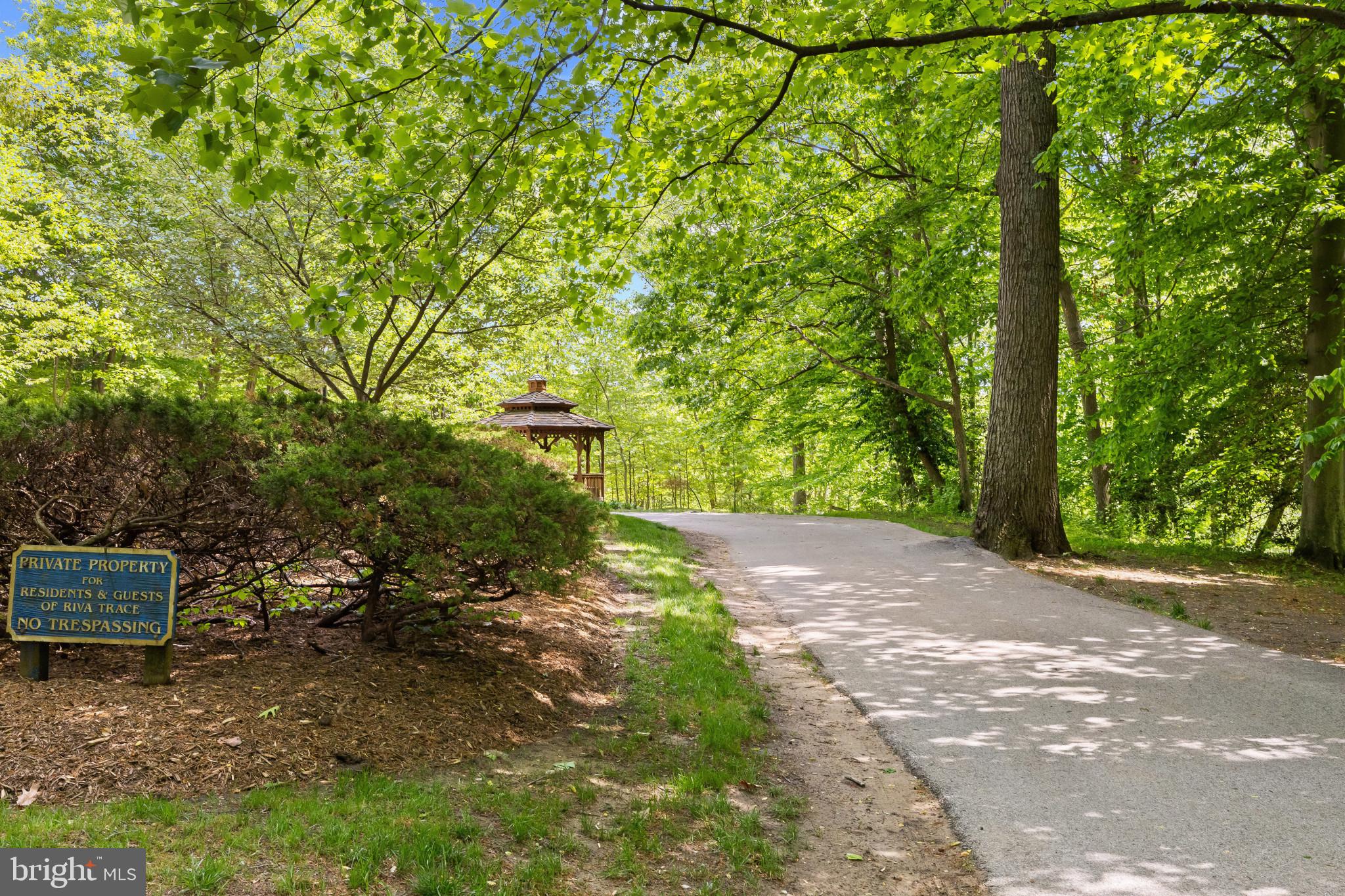 RIVA TRACE/SUMMER PLACE - Residential