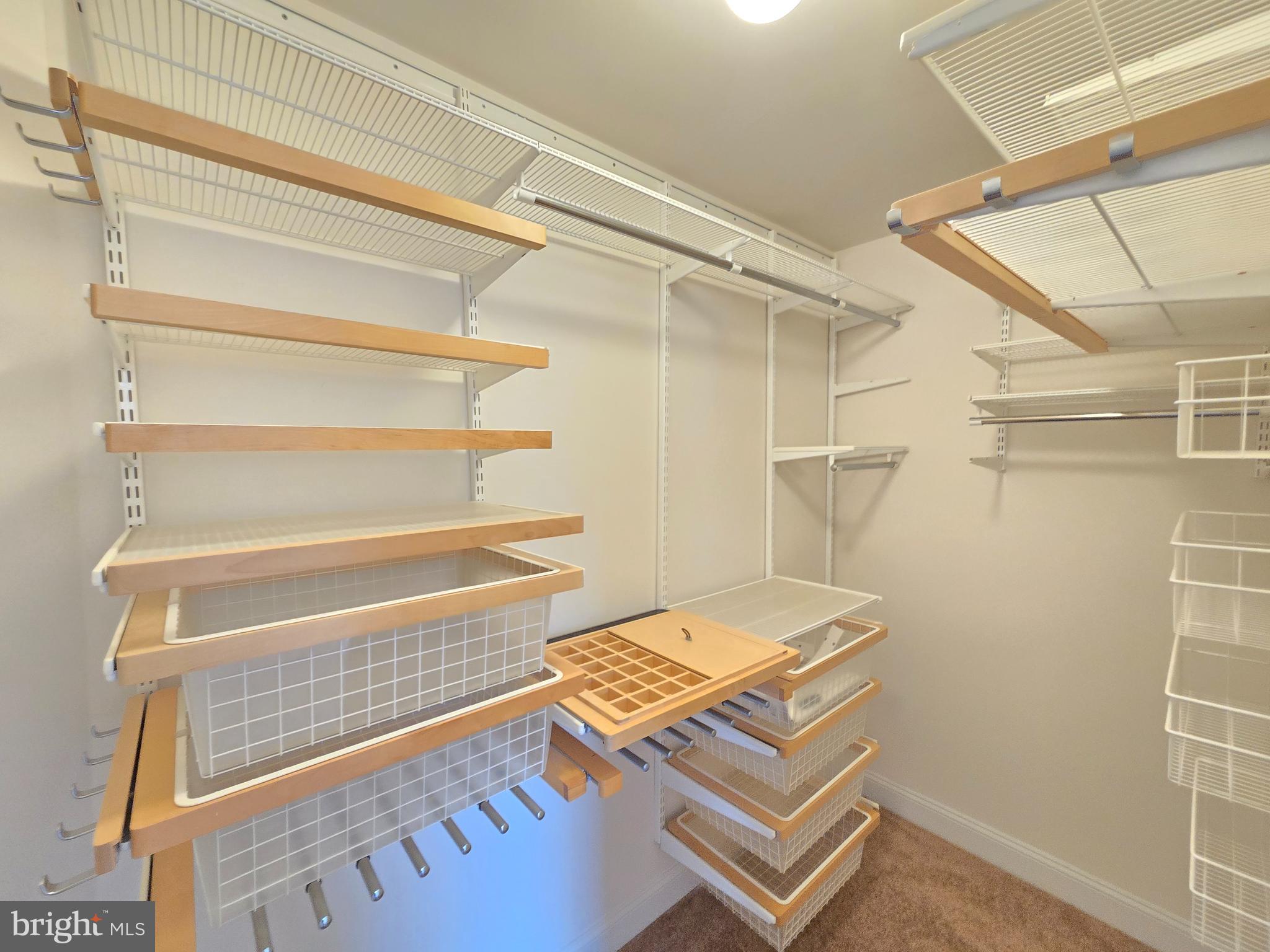 CAMDEN CROSSING - Residential