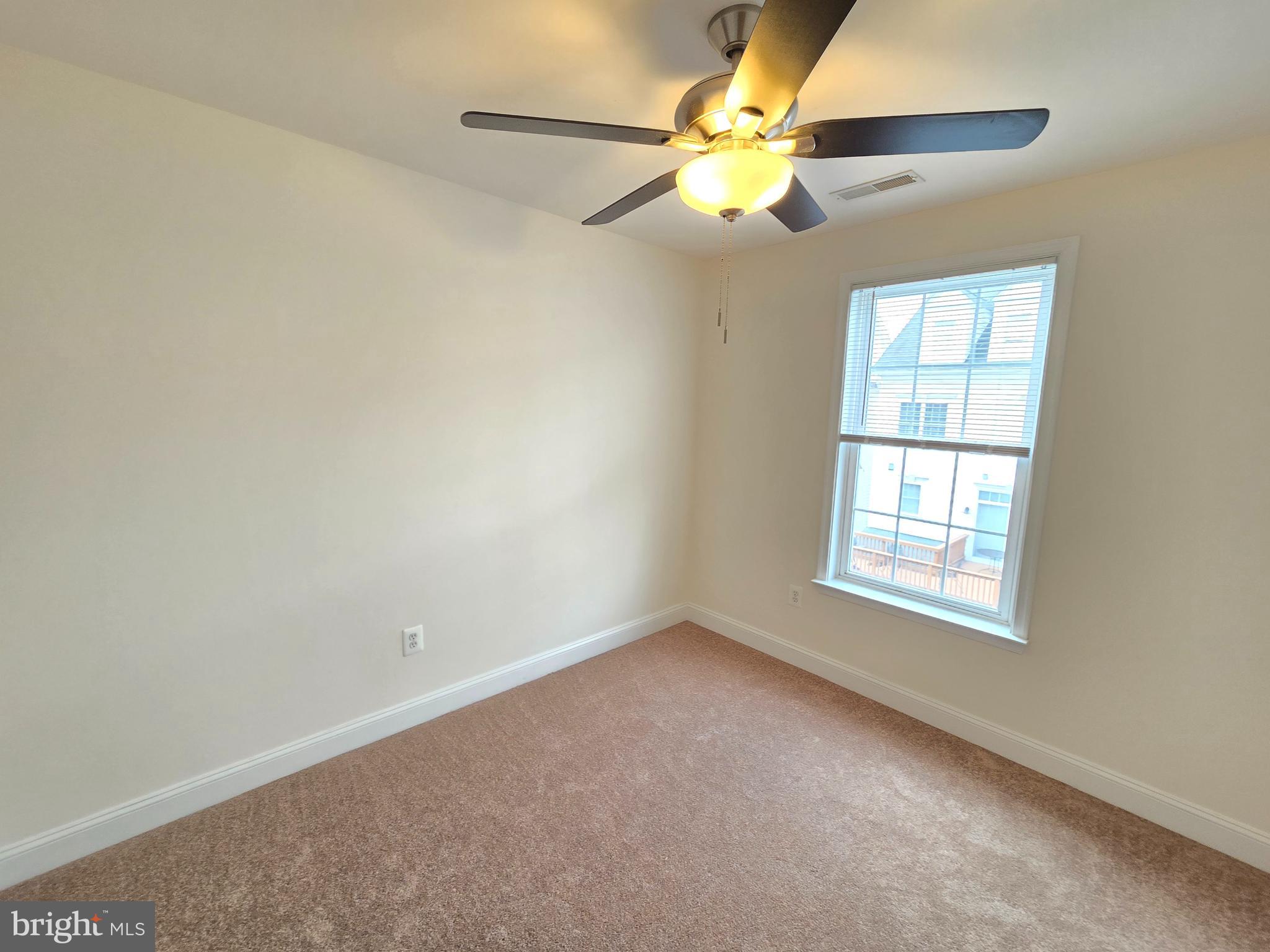 CAMDEN CROSSING - Residential