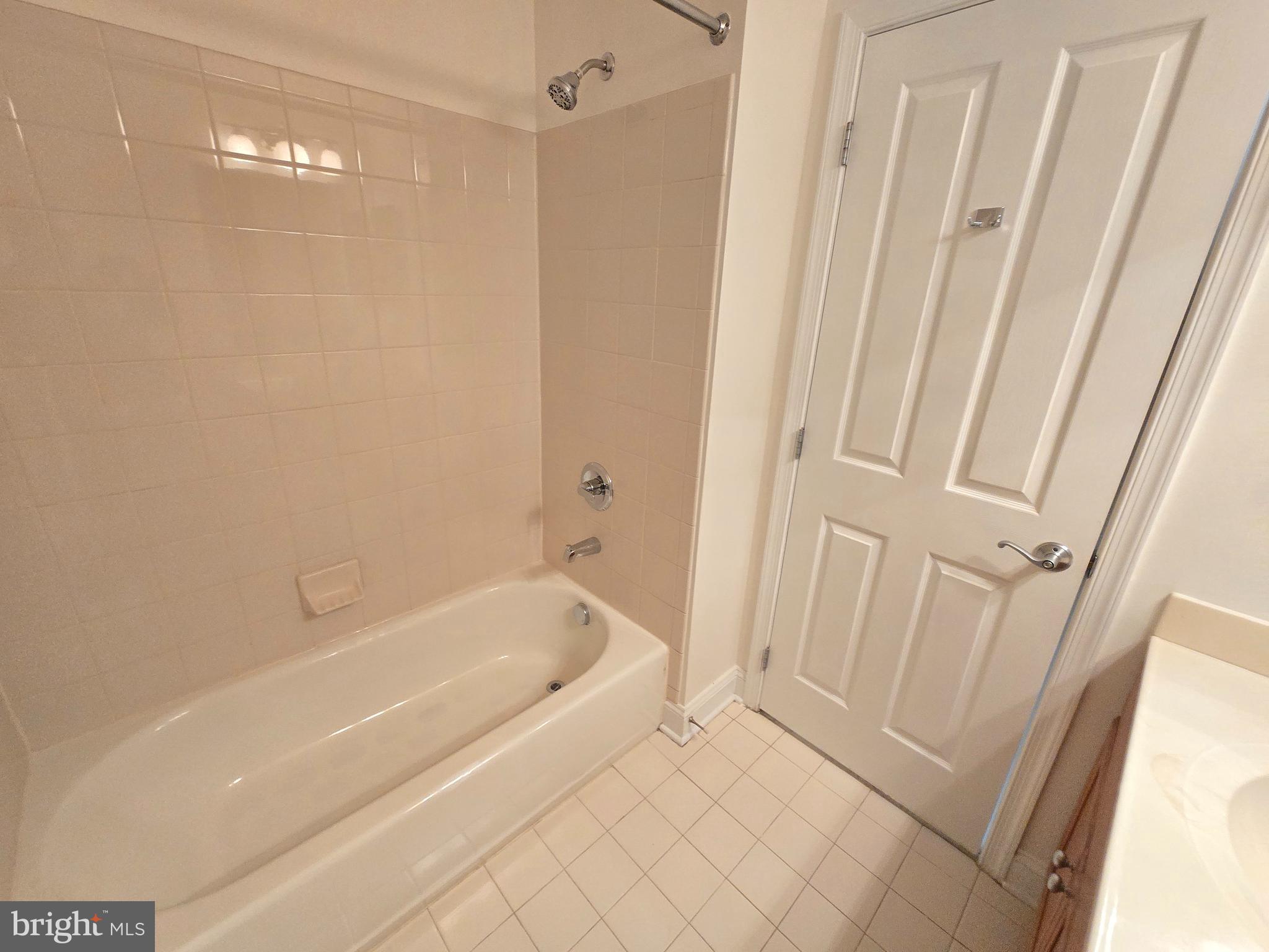 CAMDEN CROSSING - Residential