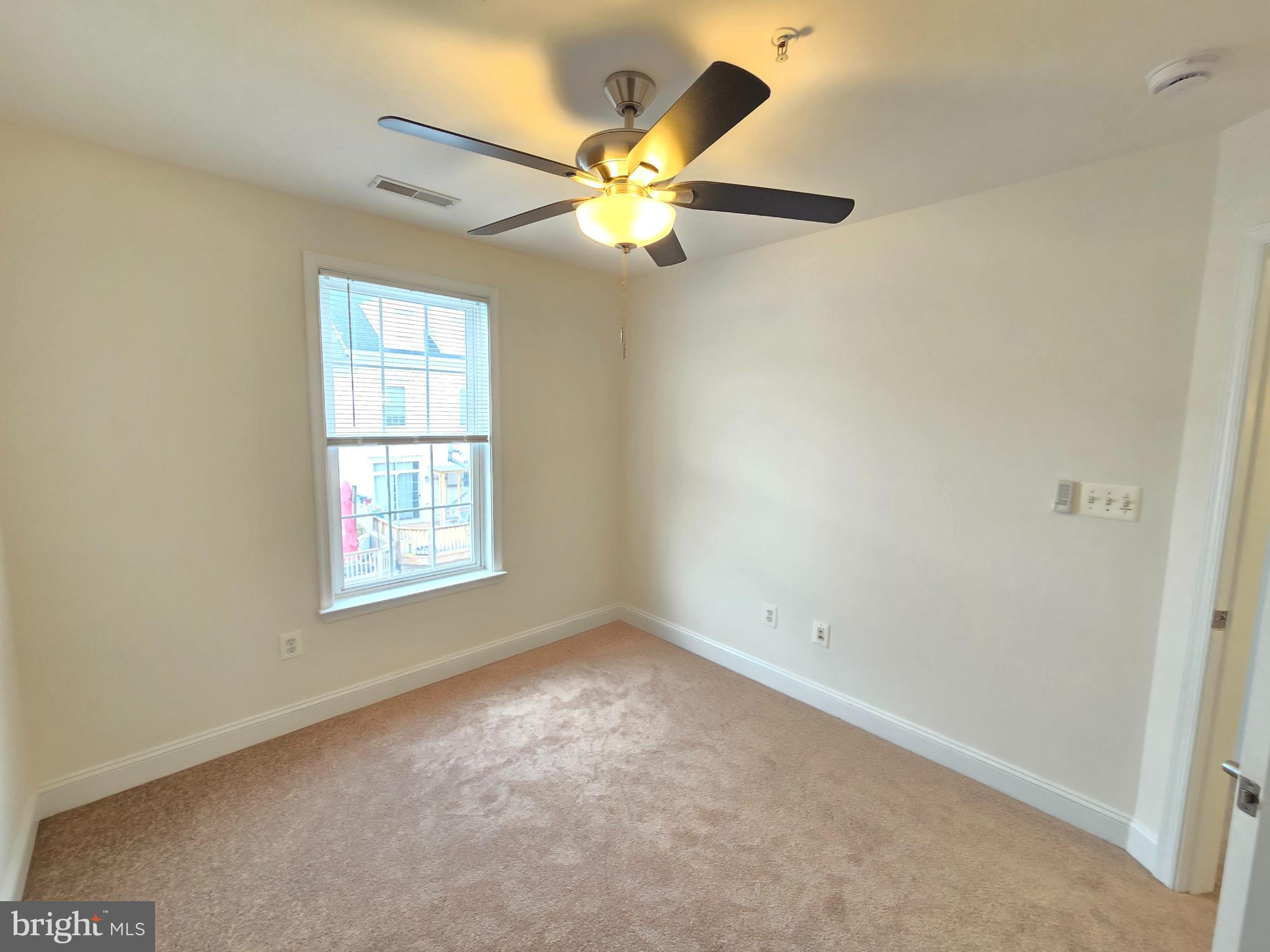 CAMDEN CROSSING - Residential