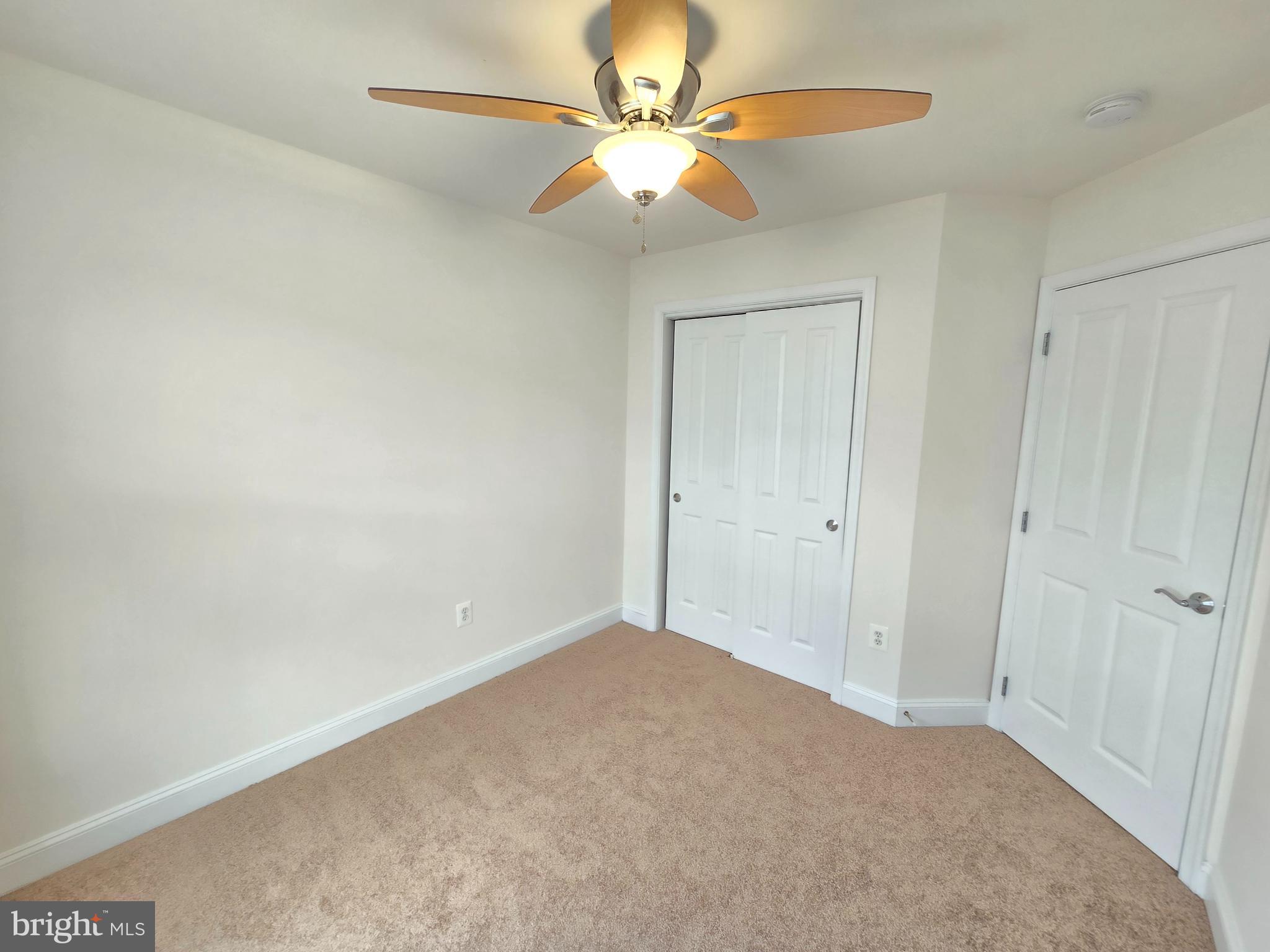 CAMDEN CROSSING - Residential