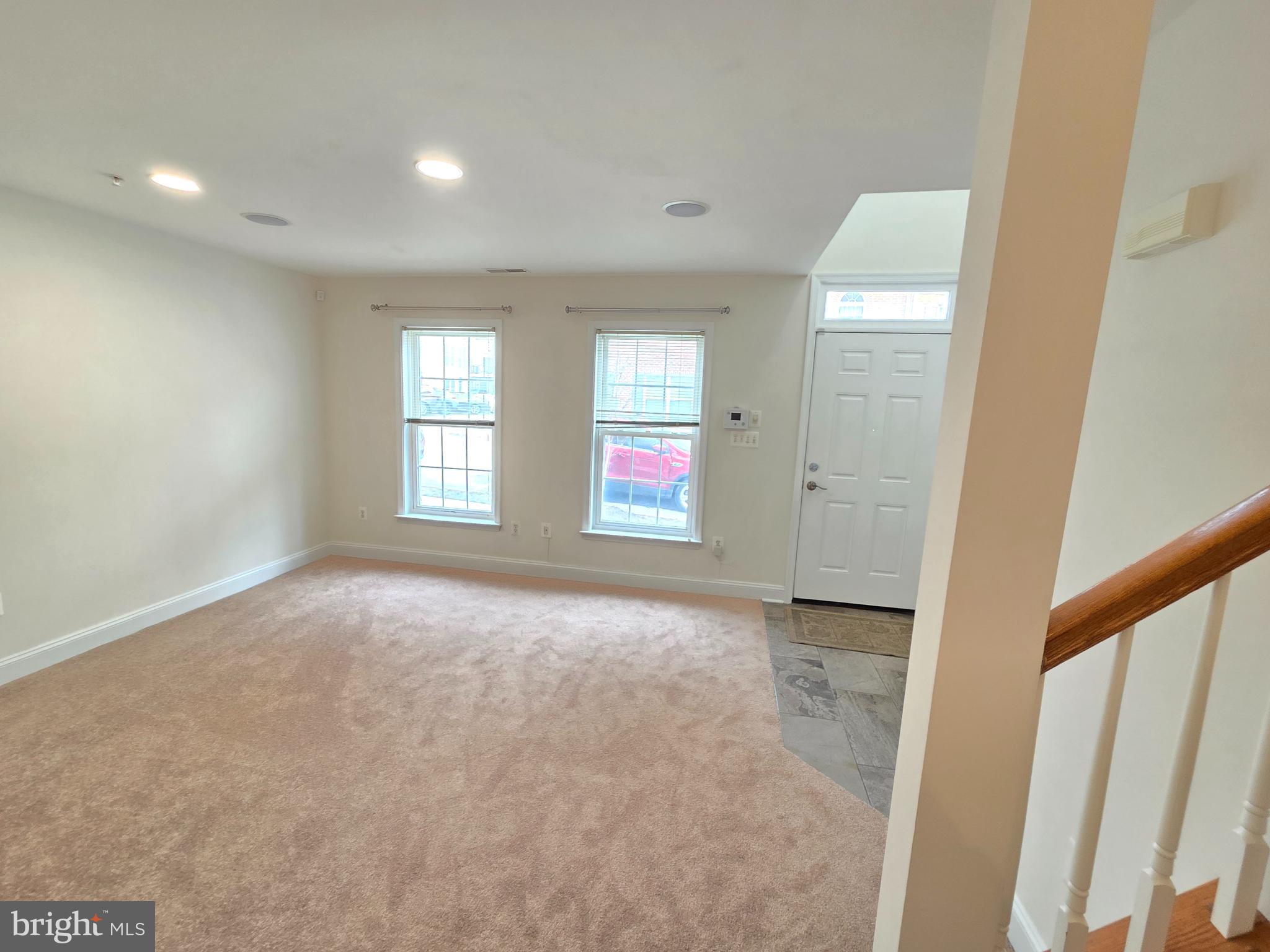 CAMDEN CROSSING - Residential