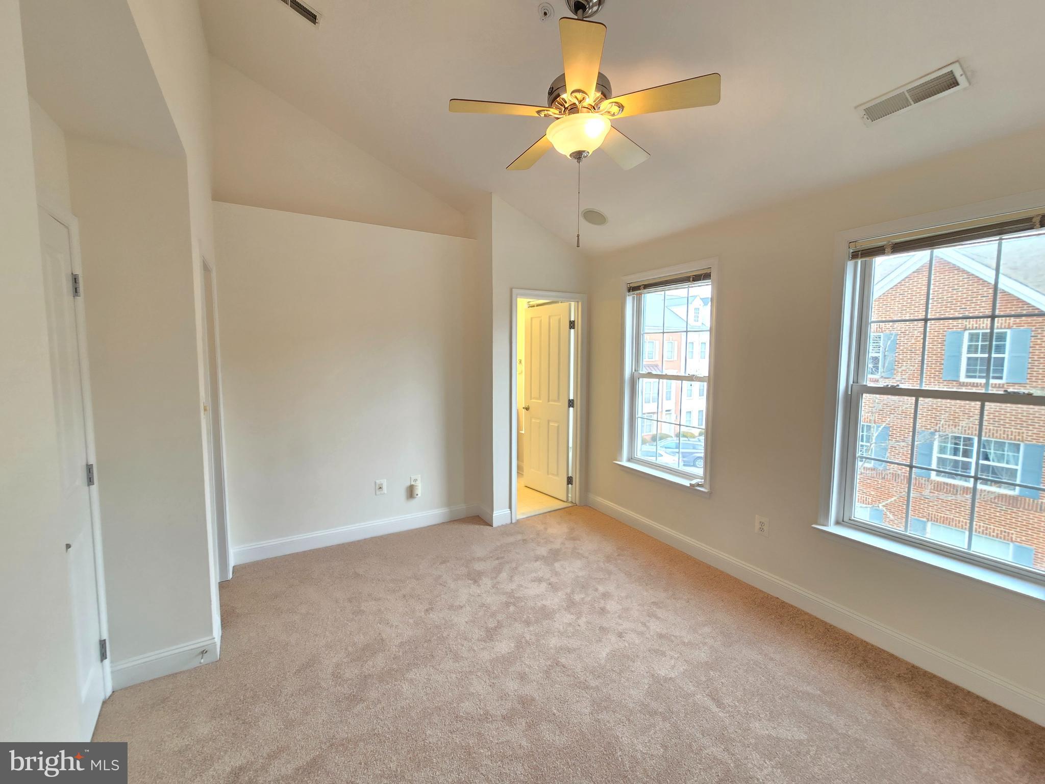 CAMDEN CROSSING - Residential