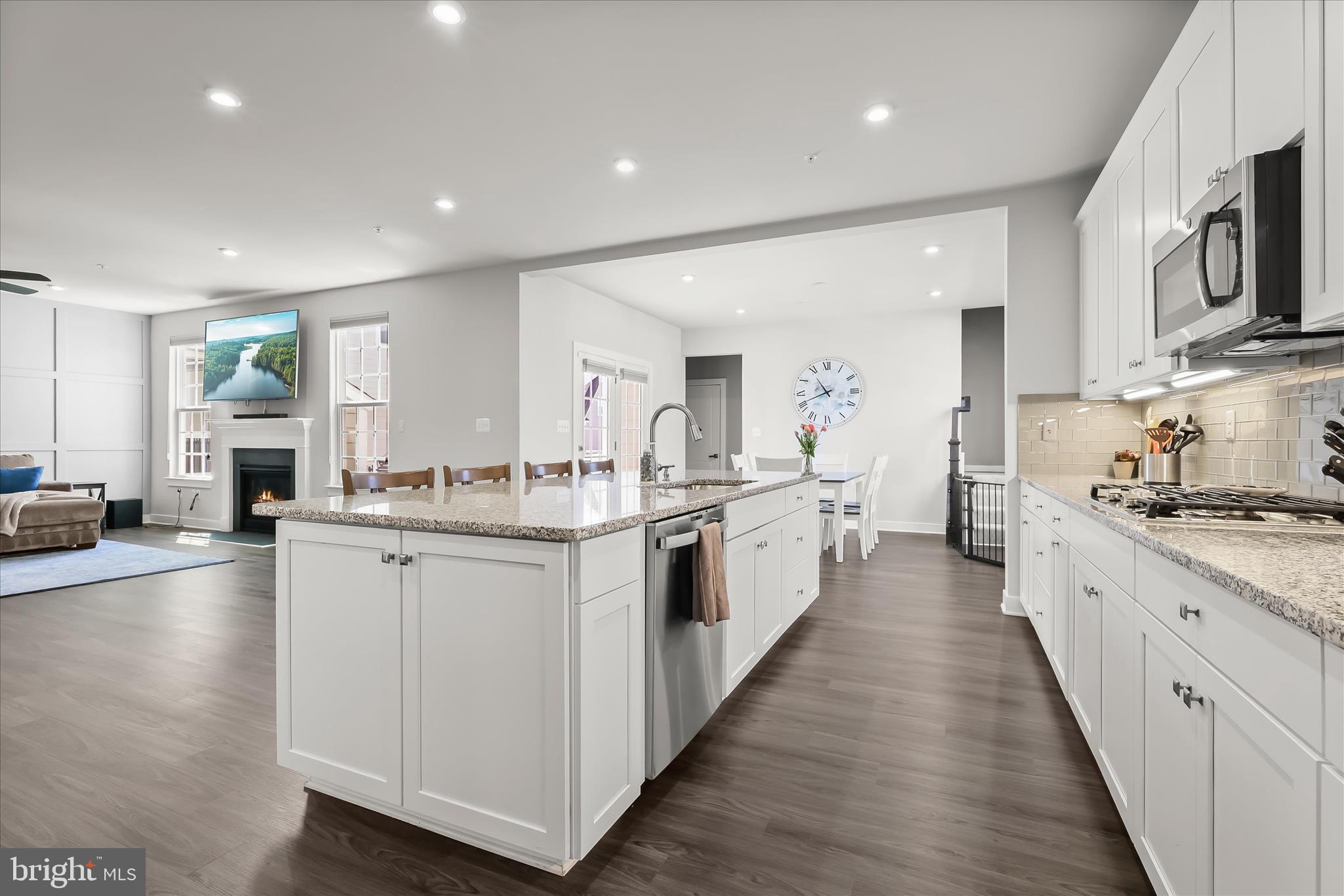 GREENLEIGH AT CROSSROADS - Residential