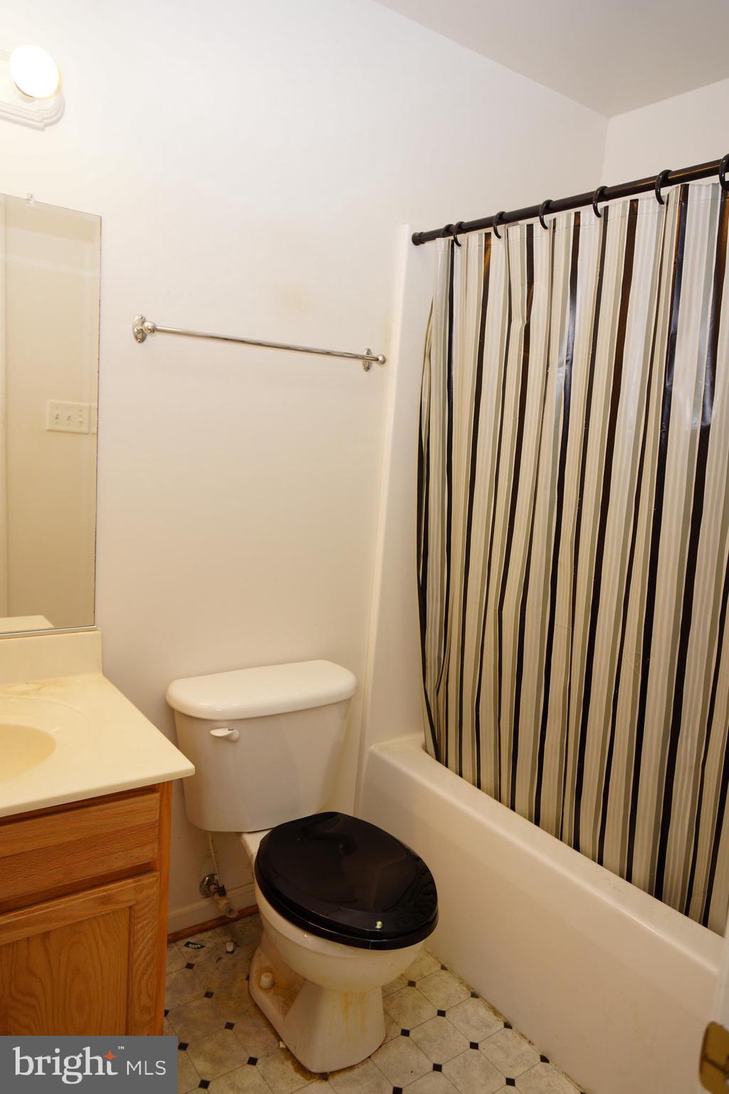 MOUNTAIN VIEW ESTATES - Residential