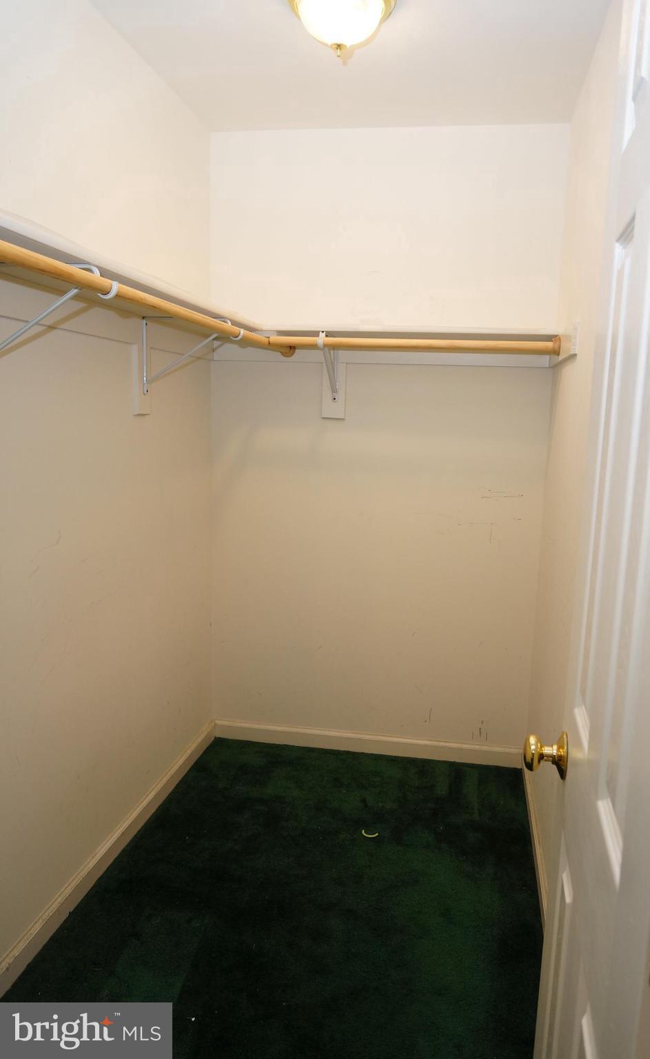 MOUNTAIN VIEW ESTATES - Residential