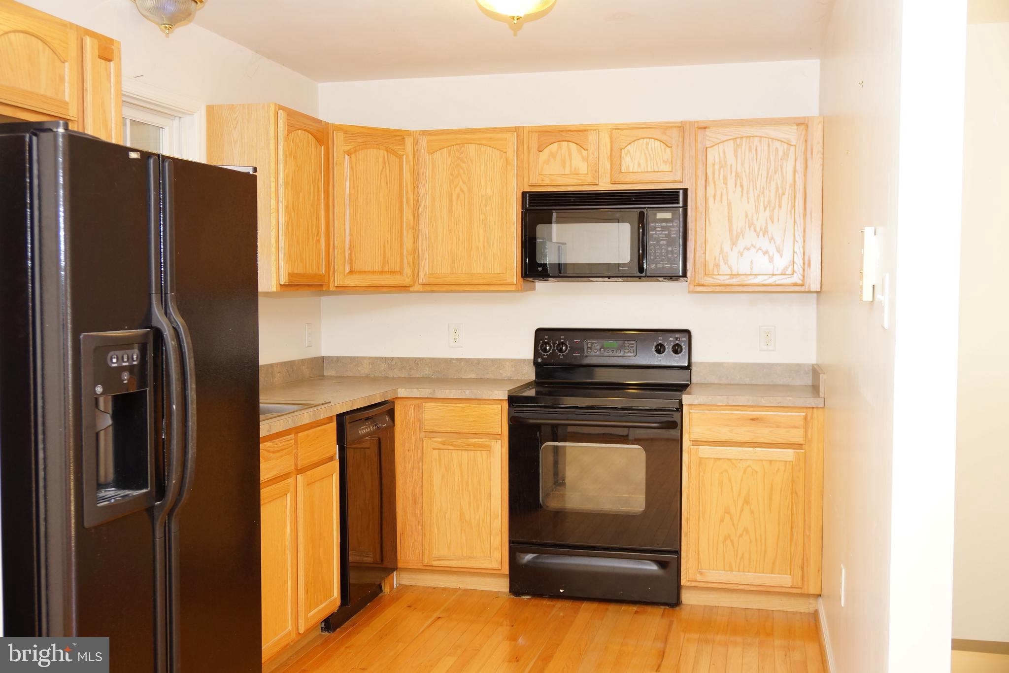 MOUNTAIN VIEW ESTATES - Residential