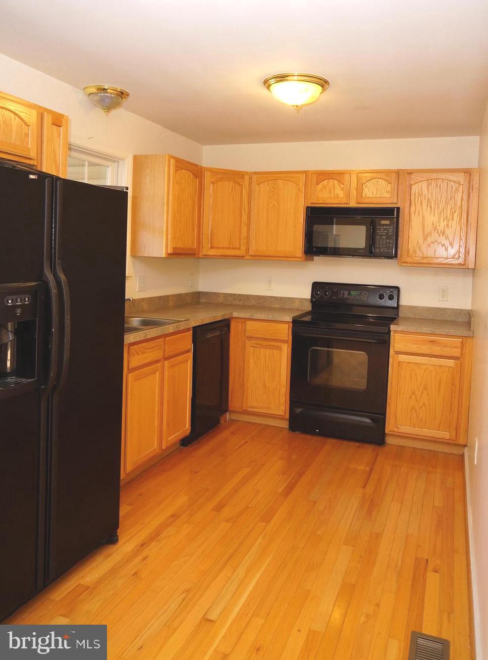 MOUNTAIN VIEW ESTATES - Residential