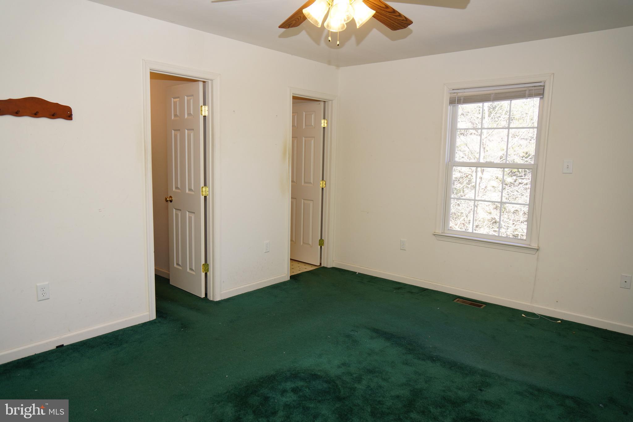 MOUNTAIN VIEW ESTATES - Residential