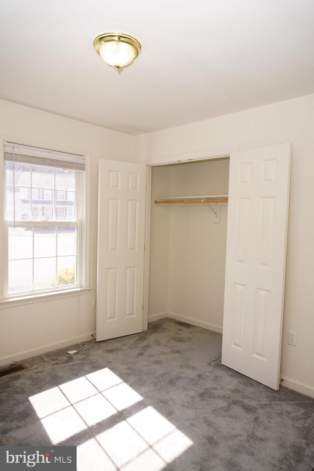 MOUNTAIN VIEW ESTATES - Residential