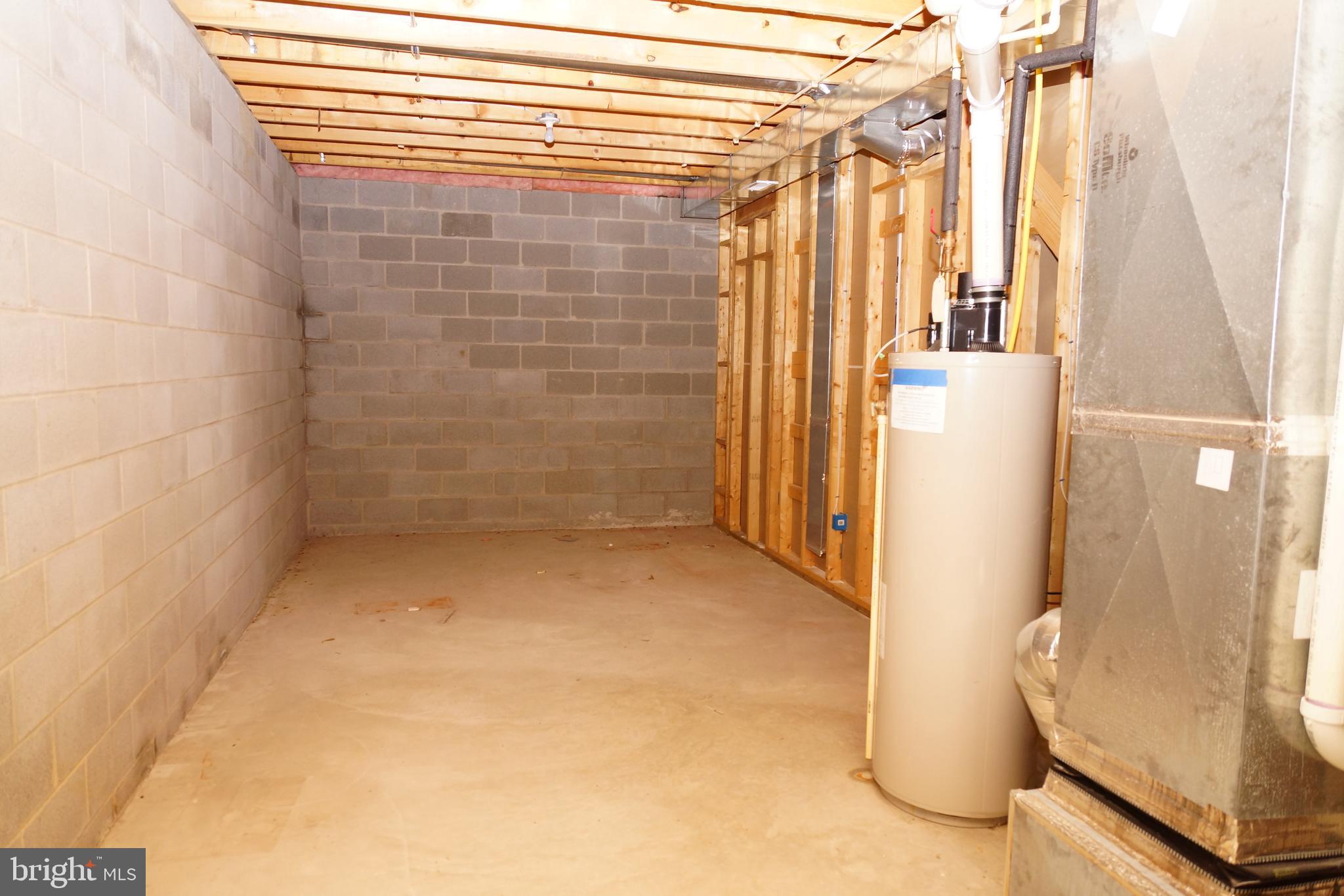 MOUNTAIN VIEW ESTATES - Residential