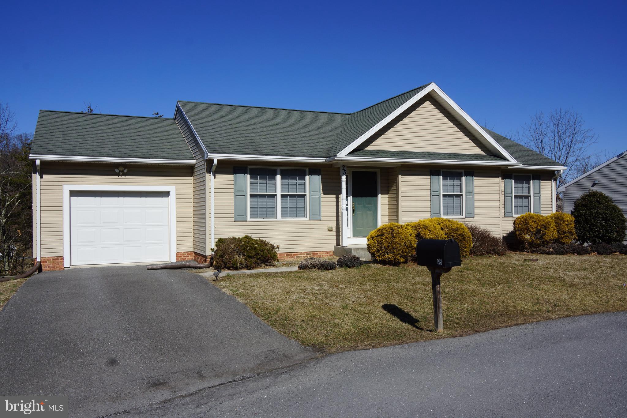 MOUNTAIN VIEW ESTATES - Residential