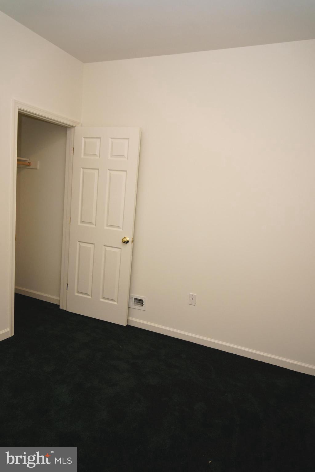 MOUNTAIN VIEW ESTATES - Residential