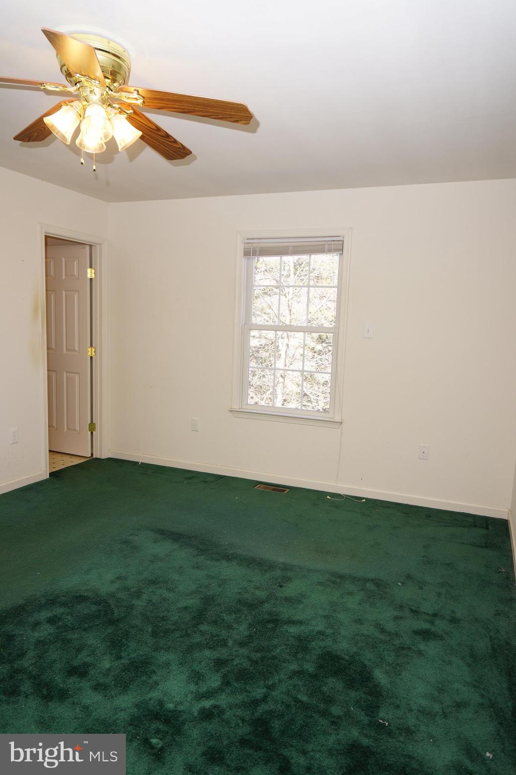 MOUNTAIN VIEW ESTATES - Residential