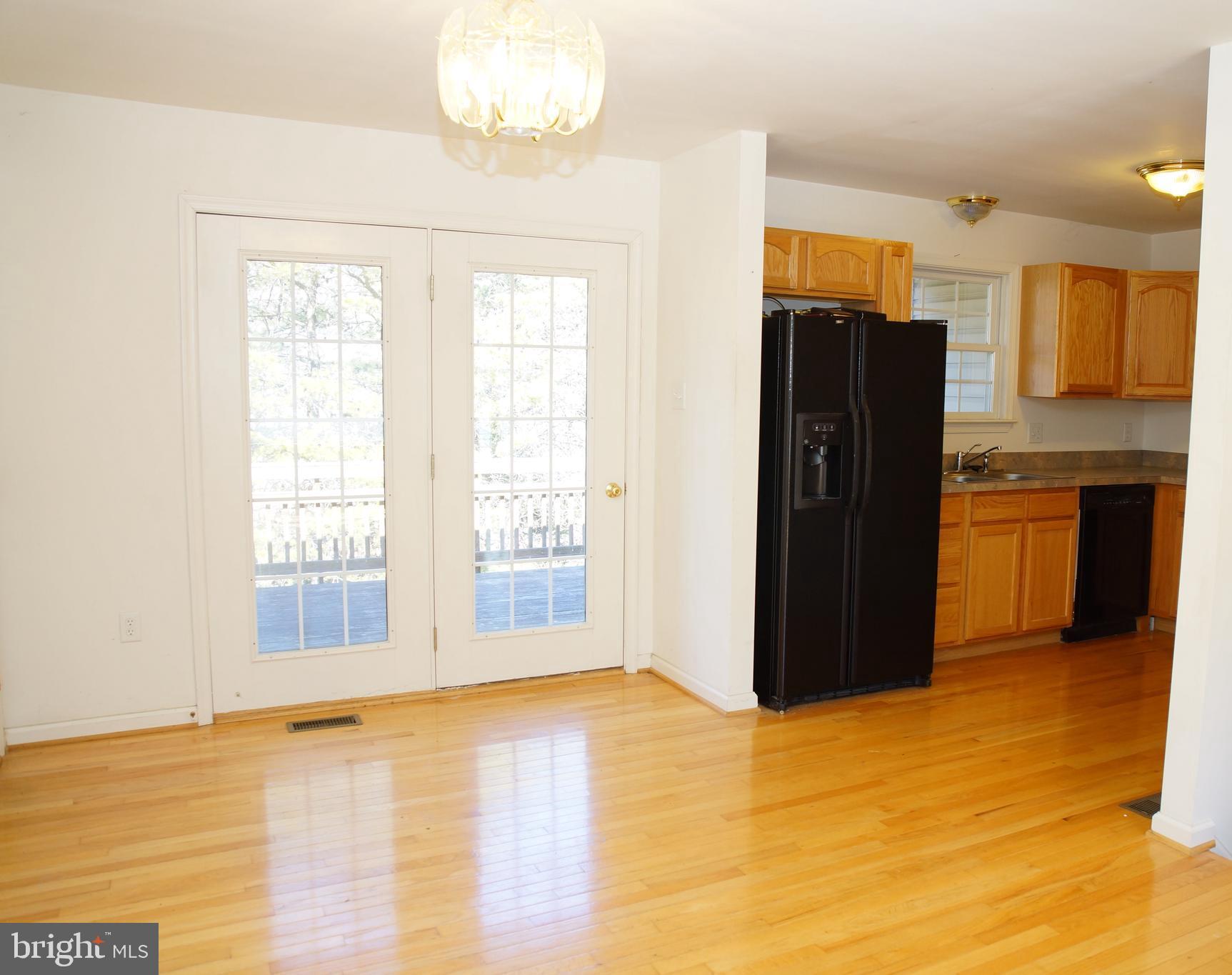 MOUNTAIN VIEW ESTATES - Residential