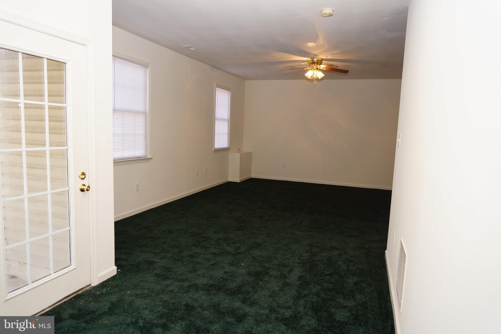 MOUNTAIN VIEW ESTATES - Residential