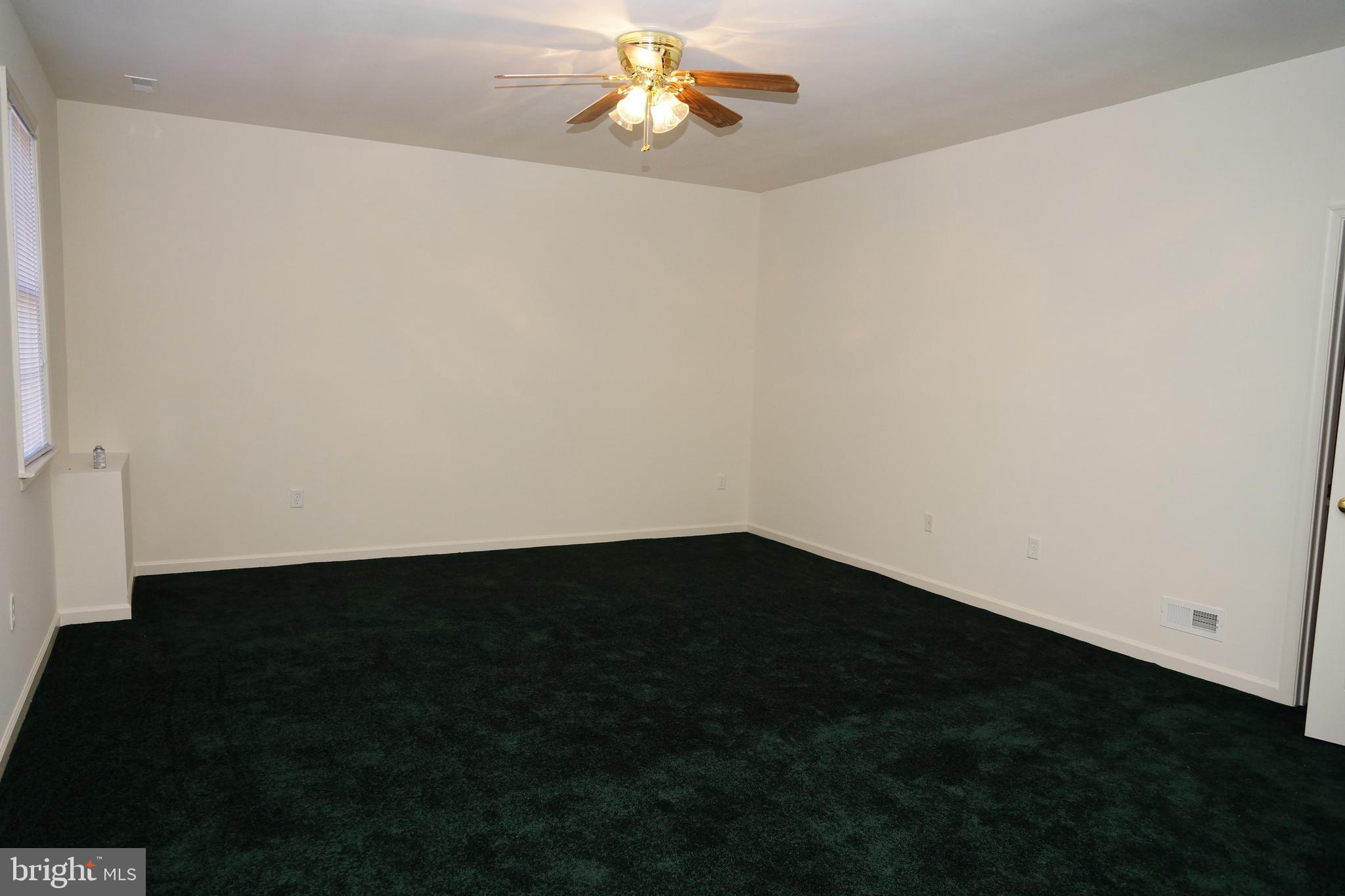 MOUNTAIN VIEW ESTATES - Residential