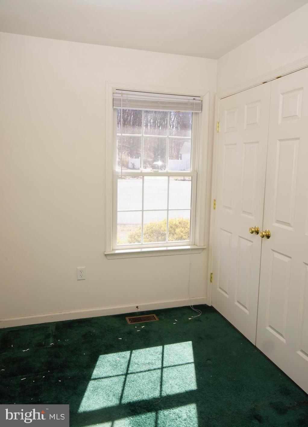 MOUNTAIN VIEW ESTATES - Residential