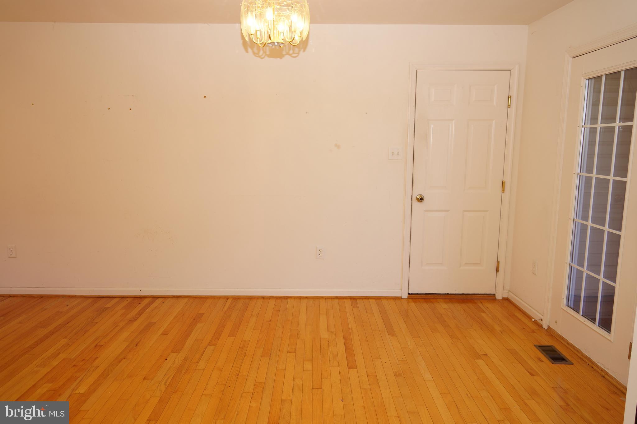 MOUNTAIN VIEW ESTATES - Residential