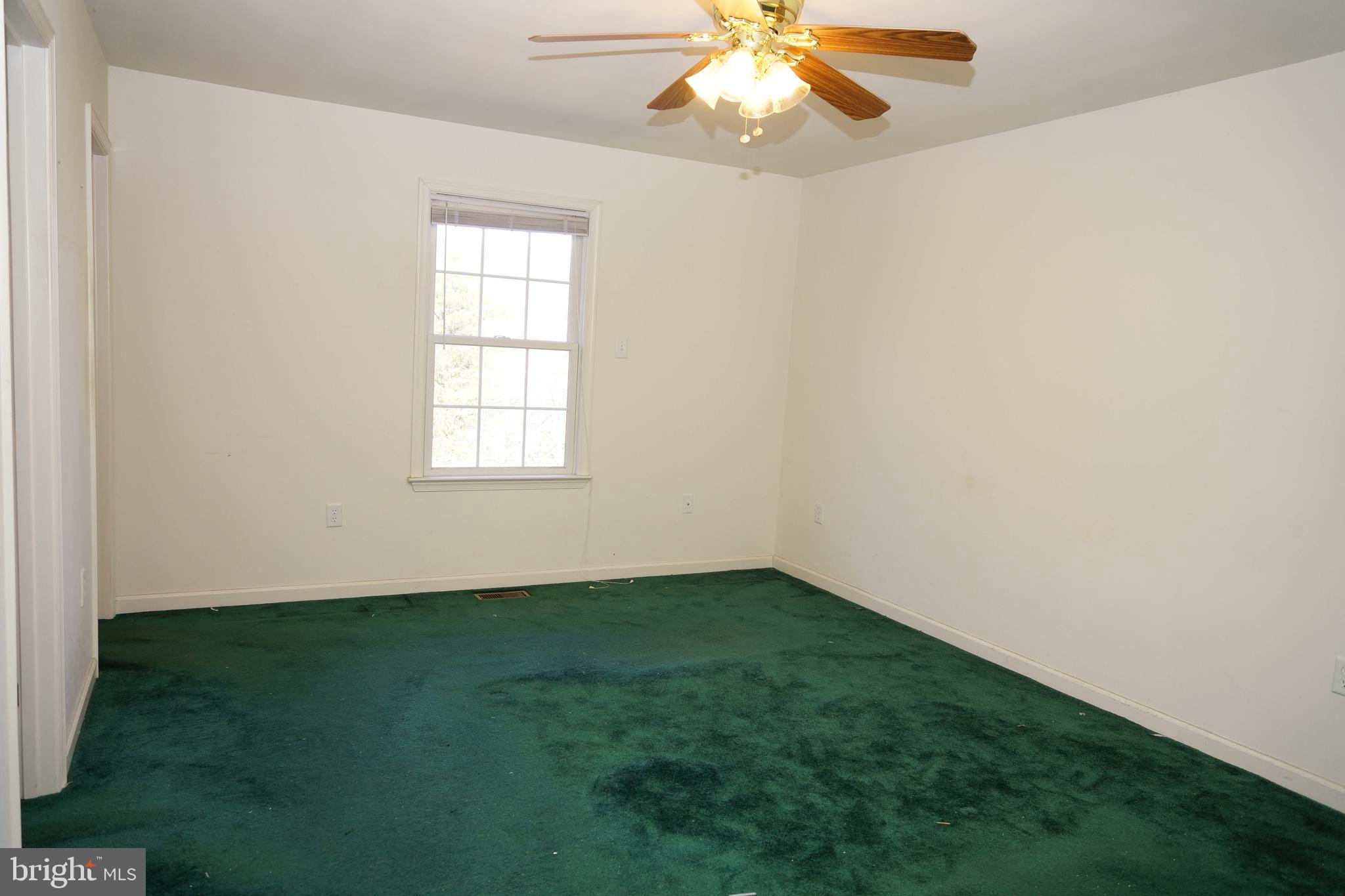 MOUNTAIN VIEW ESTATES - Residential