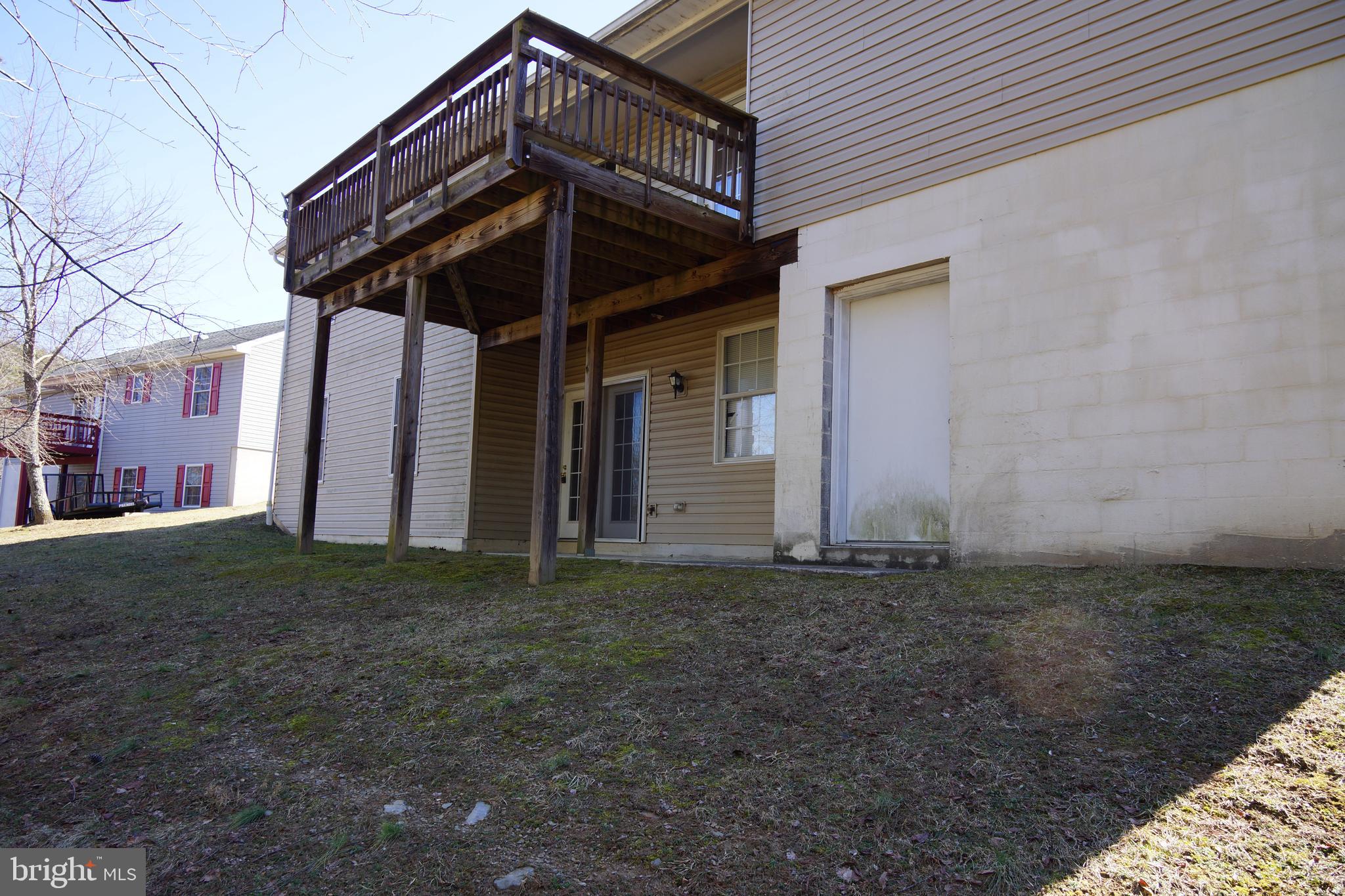 MOUNTAIN VIEW ESTATES - Residential