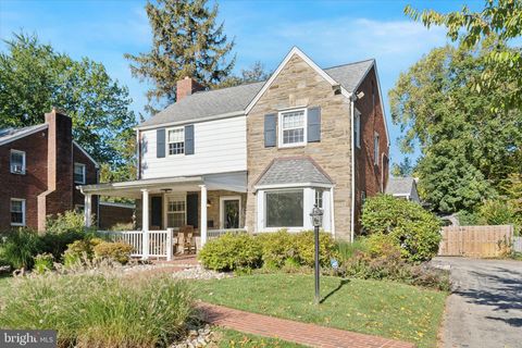 1427 SUSSEX ROAD WYNNEWOOD PA 19096