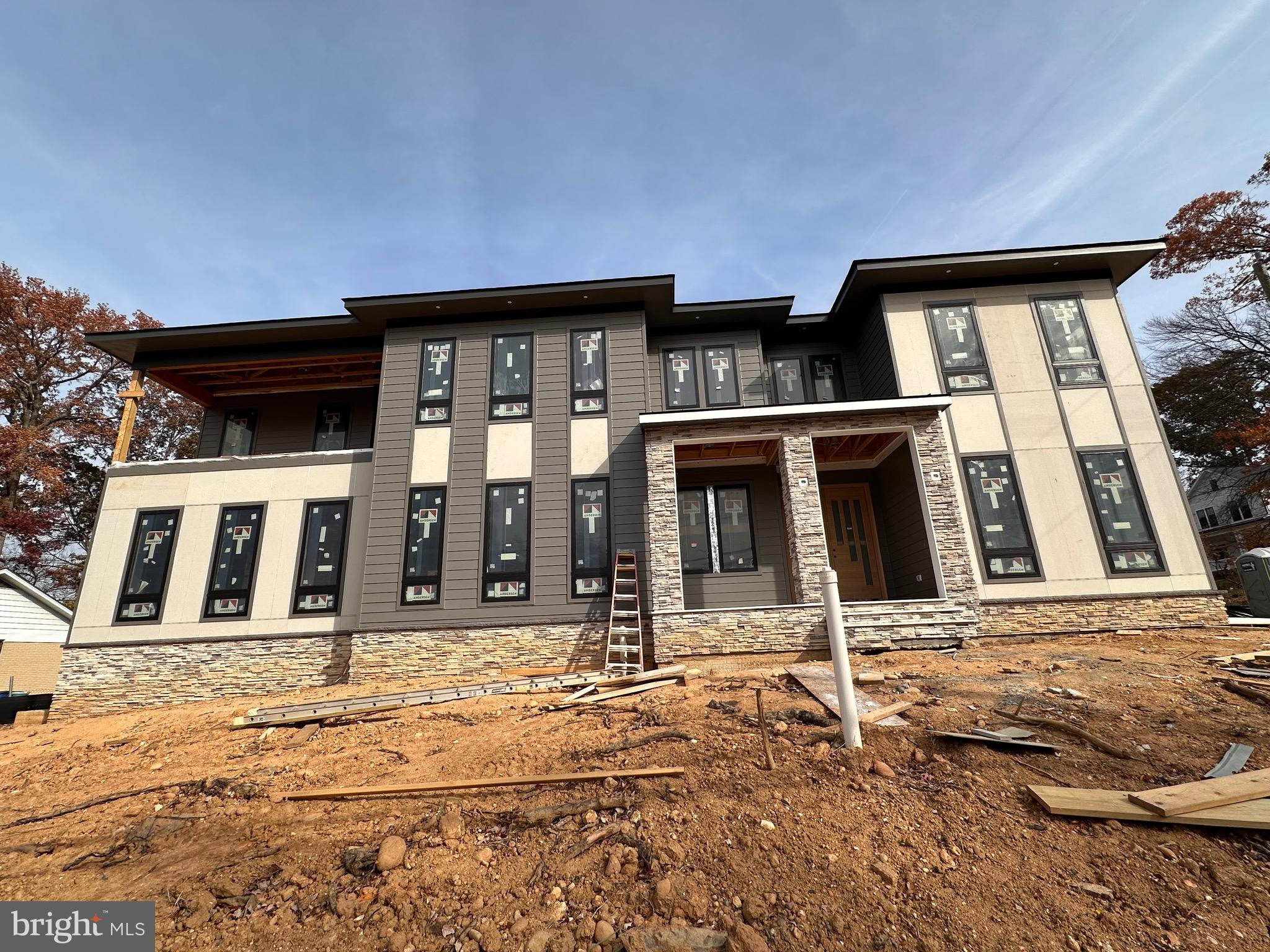 WESTBRIAR COUNTRY CLUB HILLS - Residential