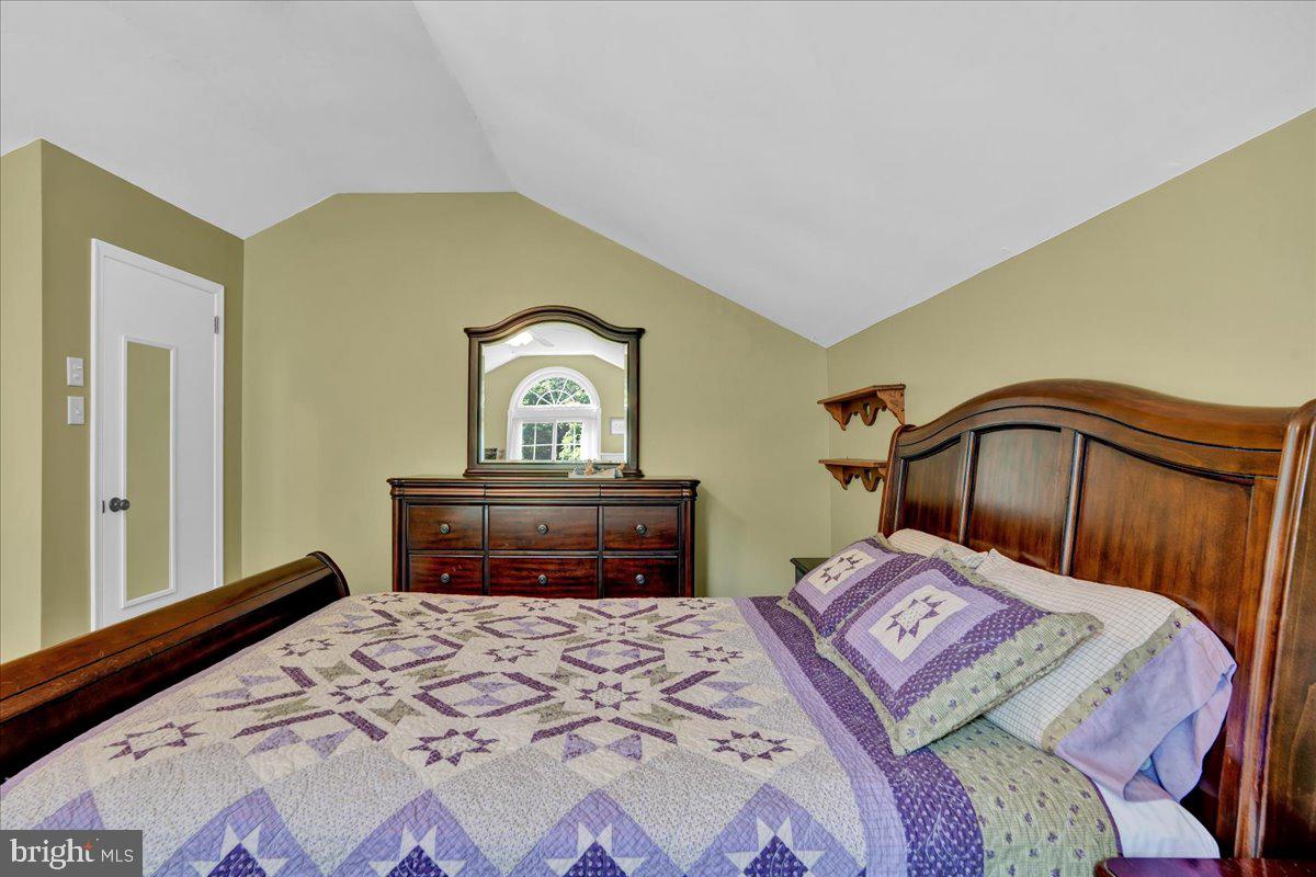 BROOKWOOD - Residential