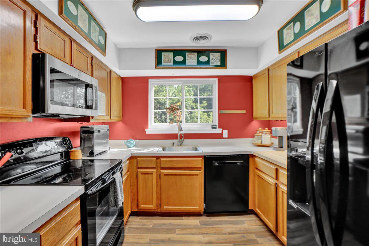 BROOKWOOD - Residential