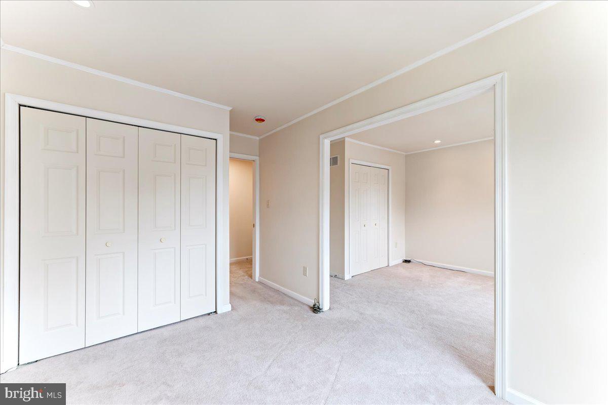 VALLEYBROOK - Residential