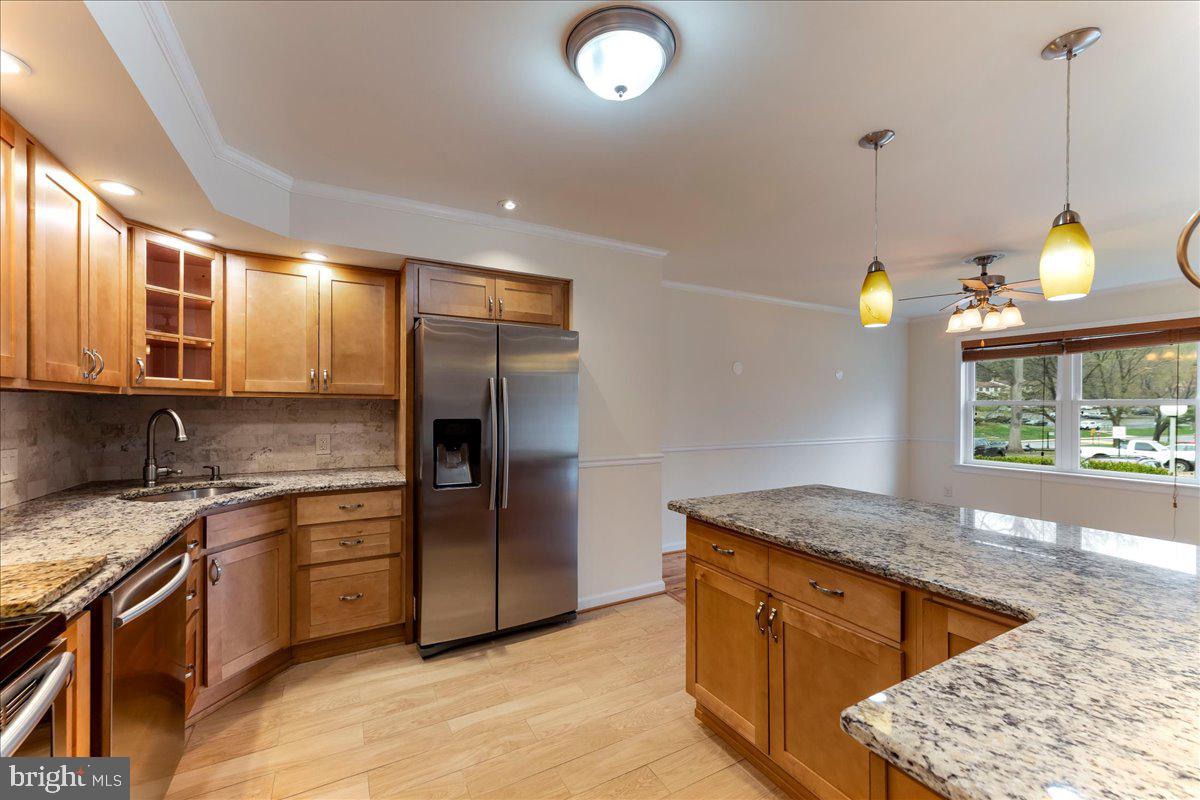 VALLEYBROOK - Residential