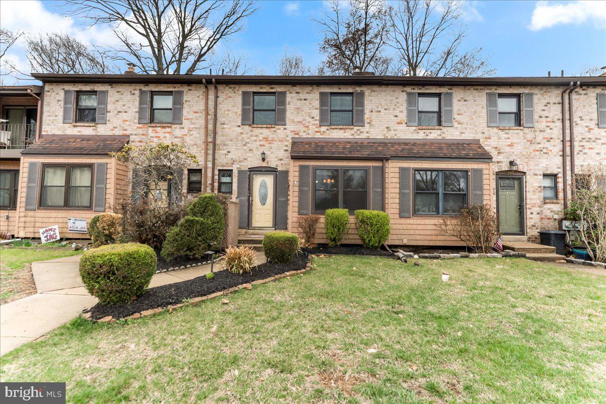 VALLEYBROOK - Residential