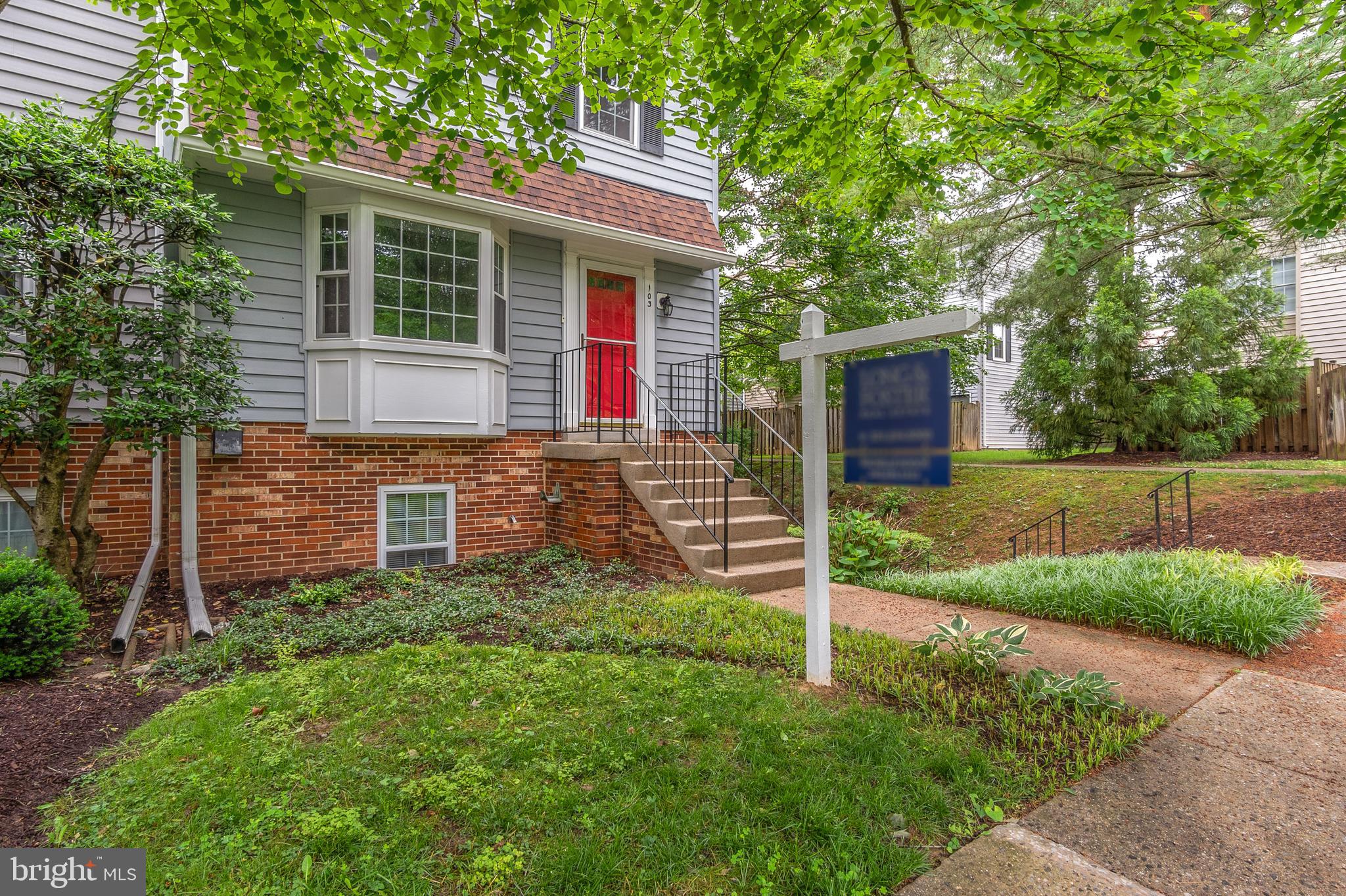 103 BARNSFIELD COURT 227