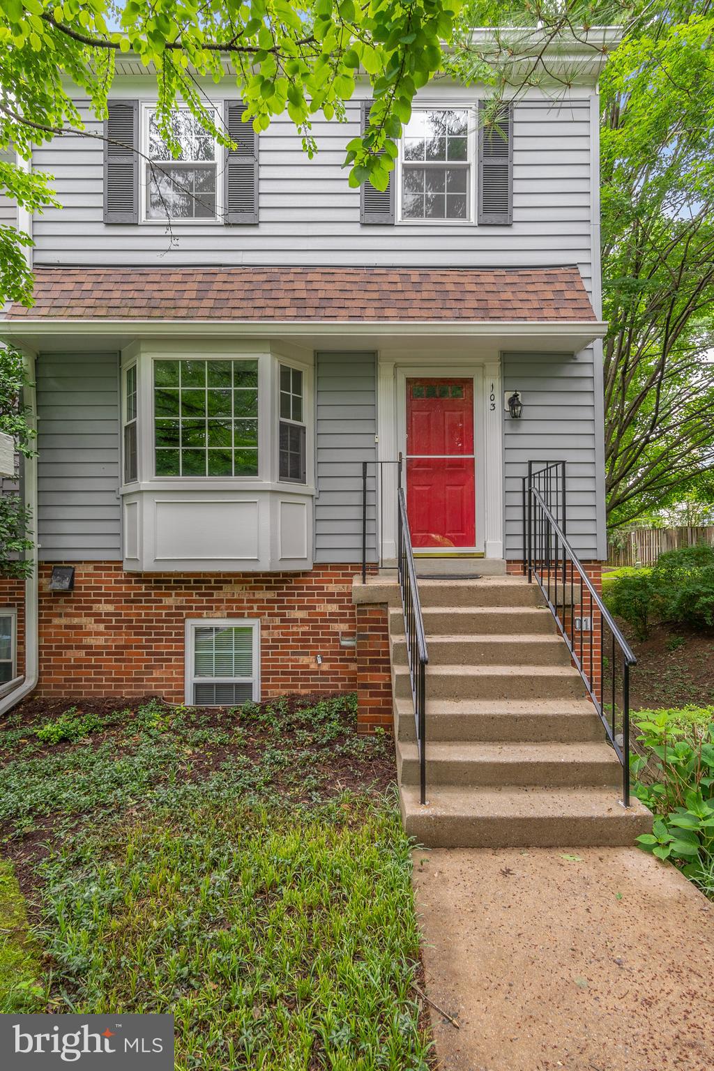 103 BARNSFIELD COURT 227