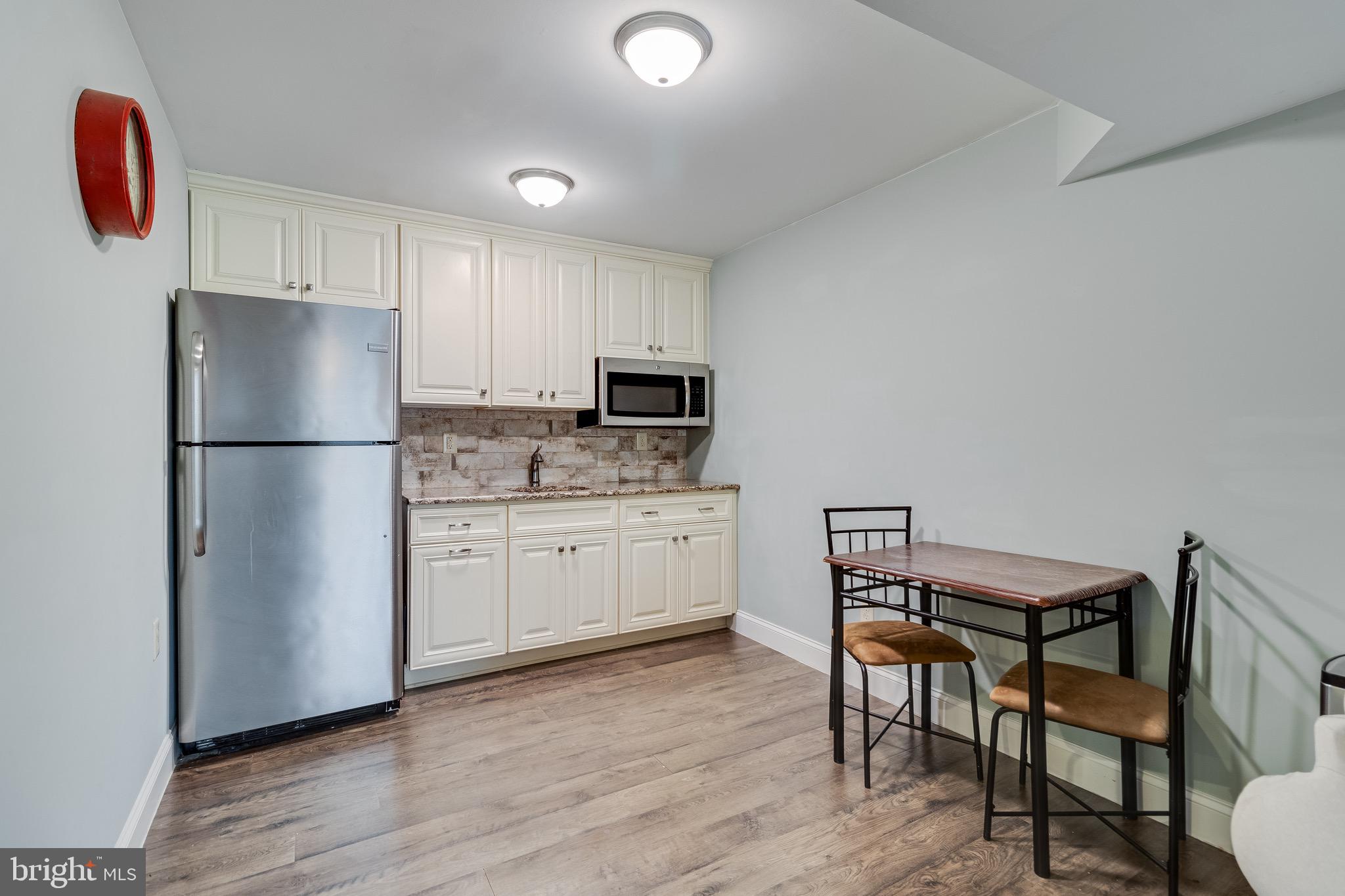 DRUM POINT - Residential