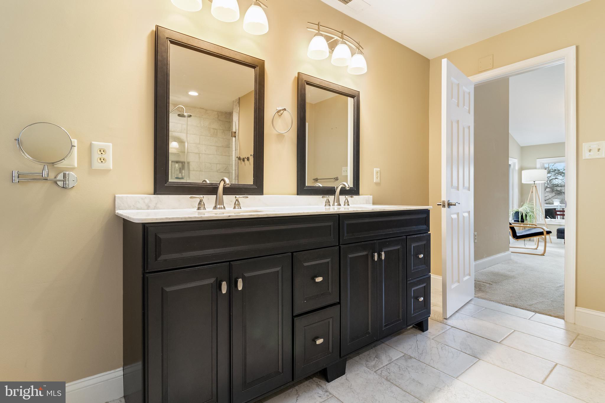 DRUM POINT - Residential