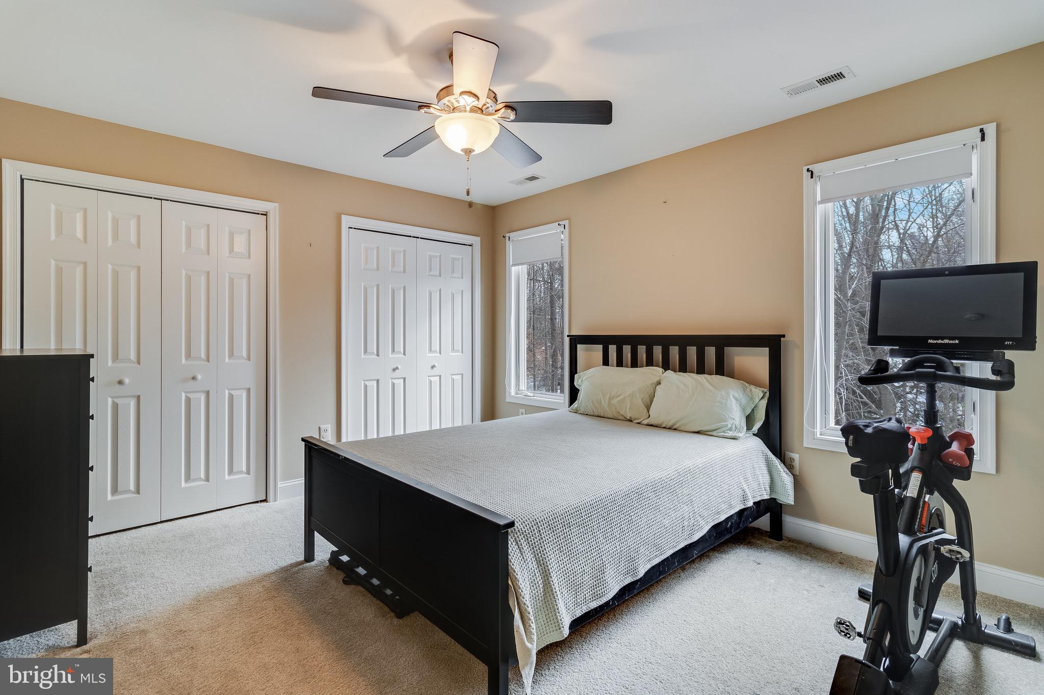 DRUM POINT - Residential