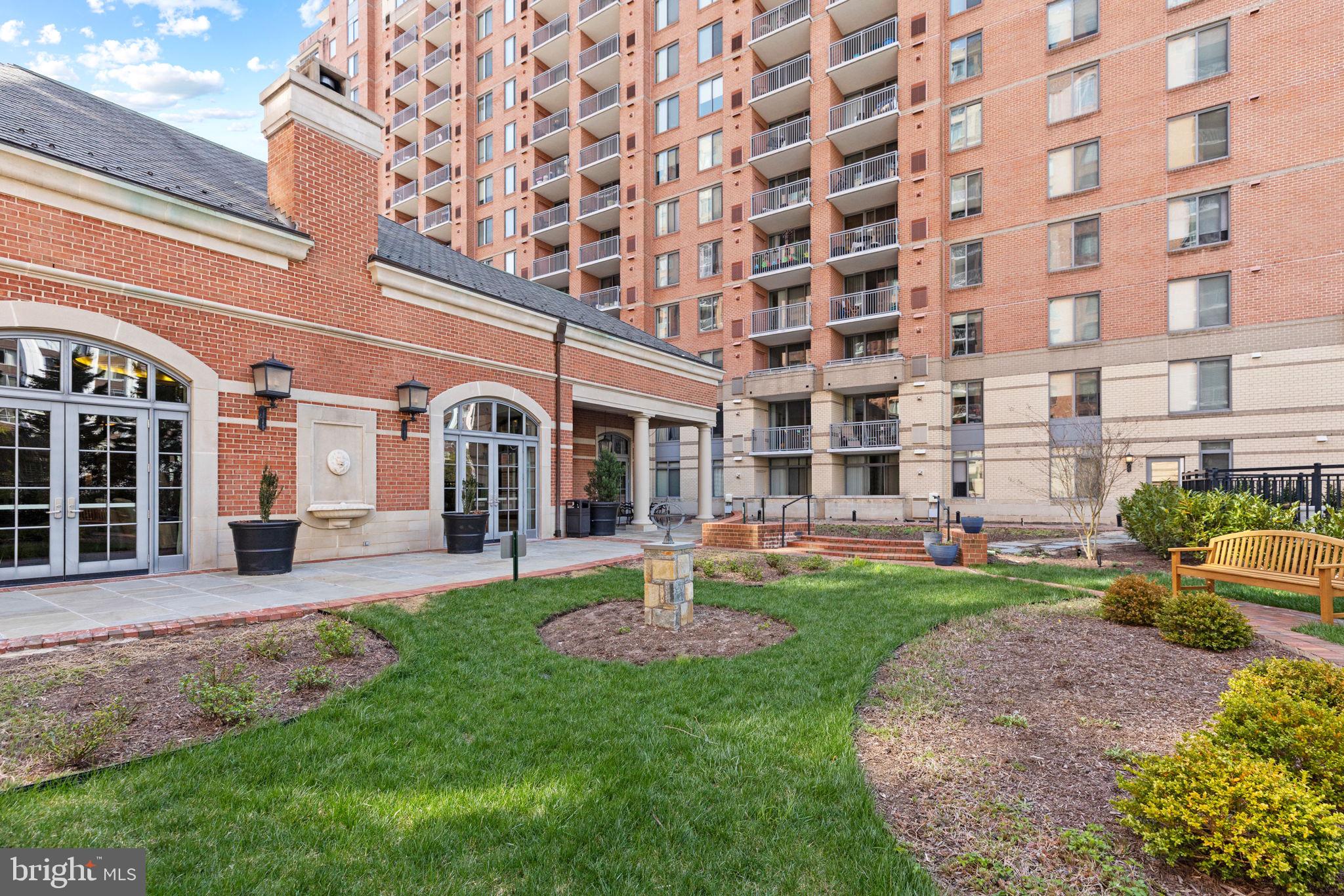 GALLERY AT WHITE FLINT - Residential Lease