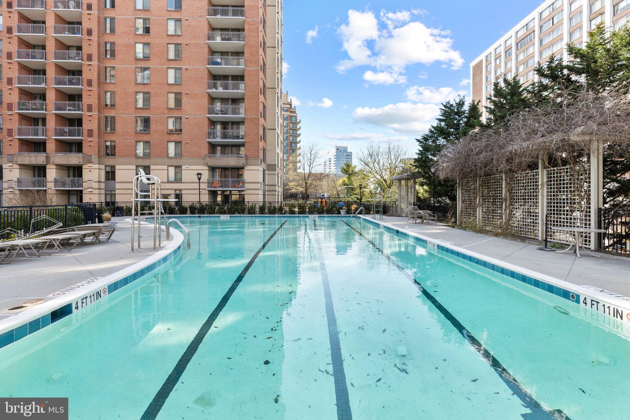 GALLERY AT WHITE FLINT - Residential Lease