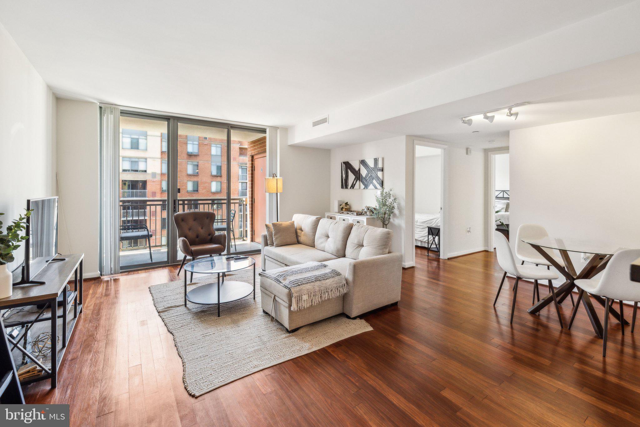 GALLERY AT WHITE FLINT - Residential Lease