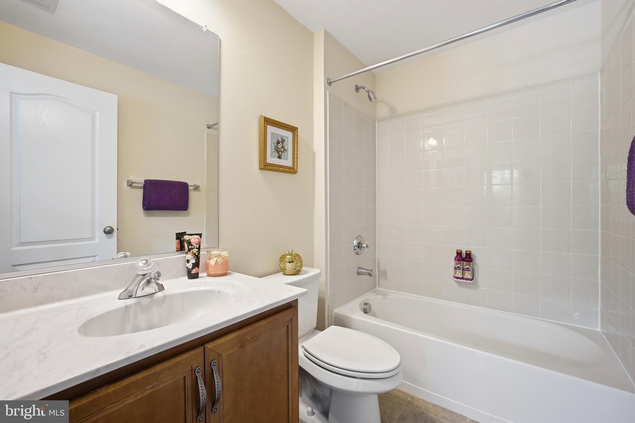 LOUDOUN VALLEY ESTATES 2 - Residential