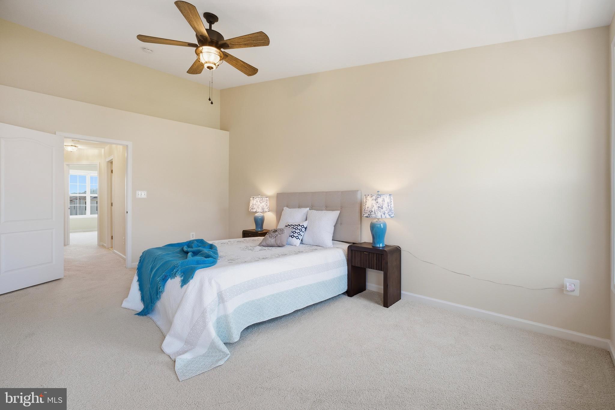 LOUDOUN VALLEY ESTATES 2 - Residential