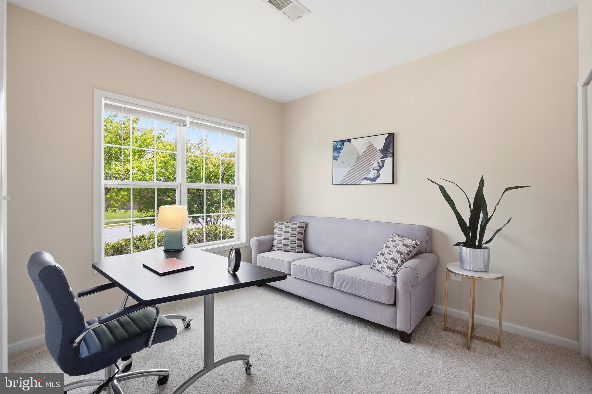 LOUDOUN VALLEY ESTATES 2 - Residential
