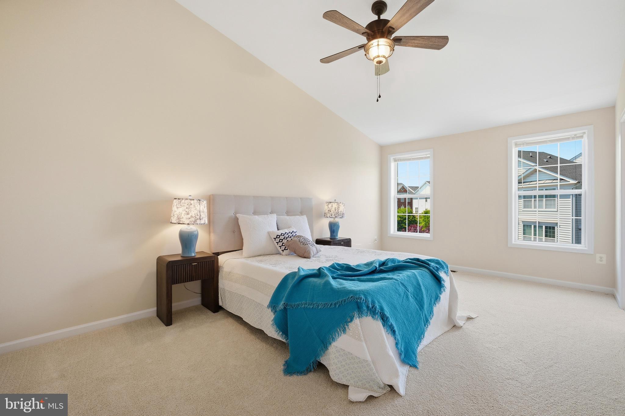 LOUDOUN VALLEY ESTATES 2 - Residential