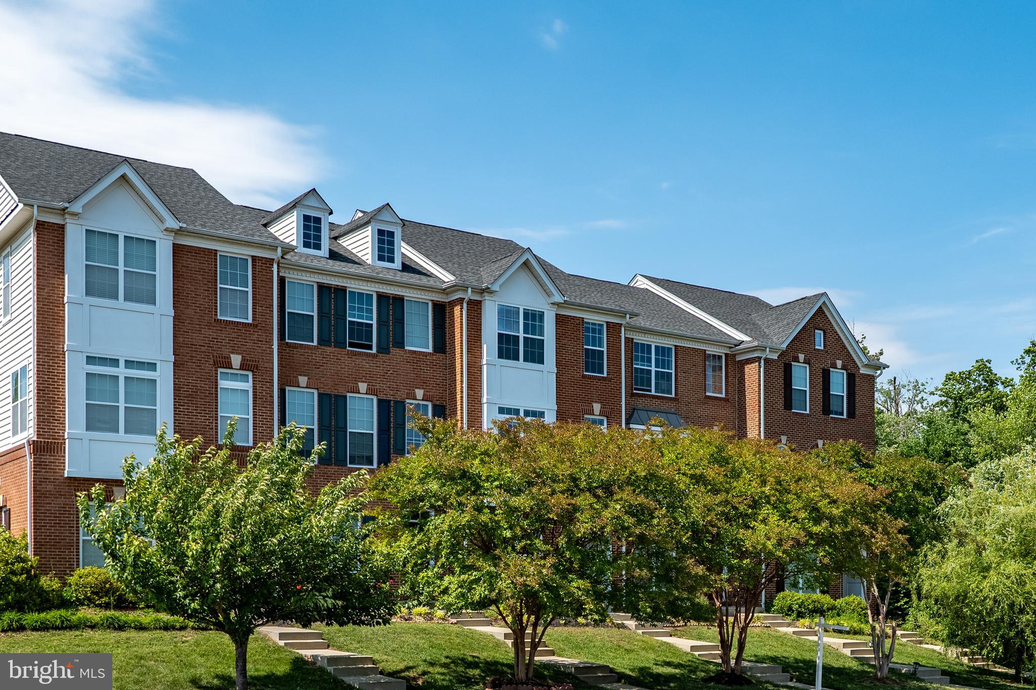 LOUDOUN VALLEY ESTATES 2 - Residential